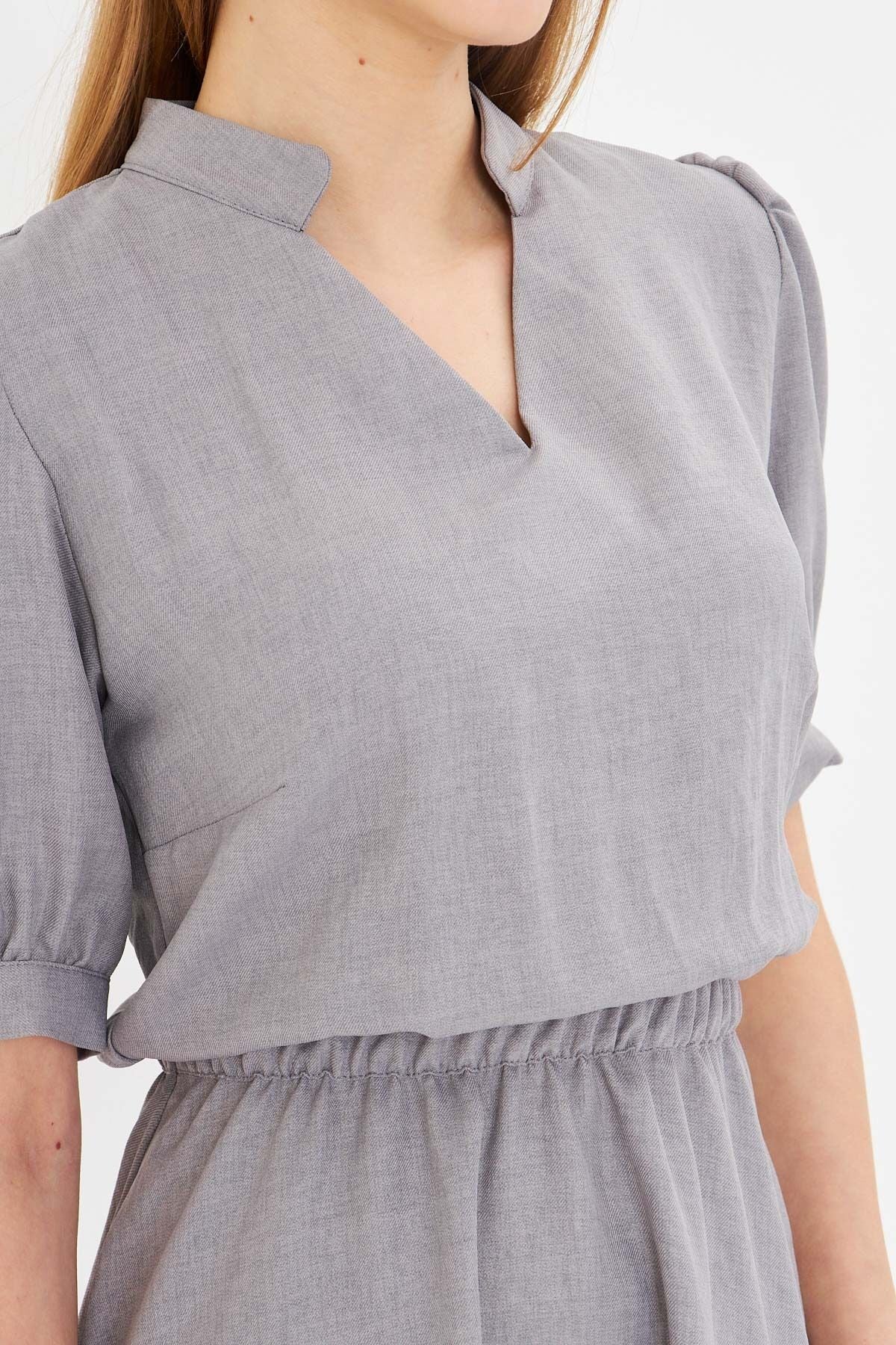 Woman Gray V-Yaka Waist Waist Tire Short Sleeve Clash Dress ARM-25Y001001
