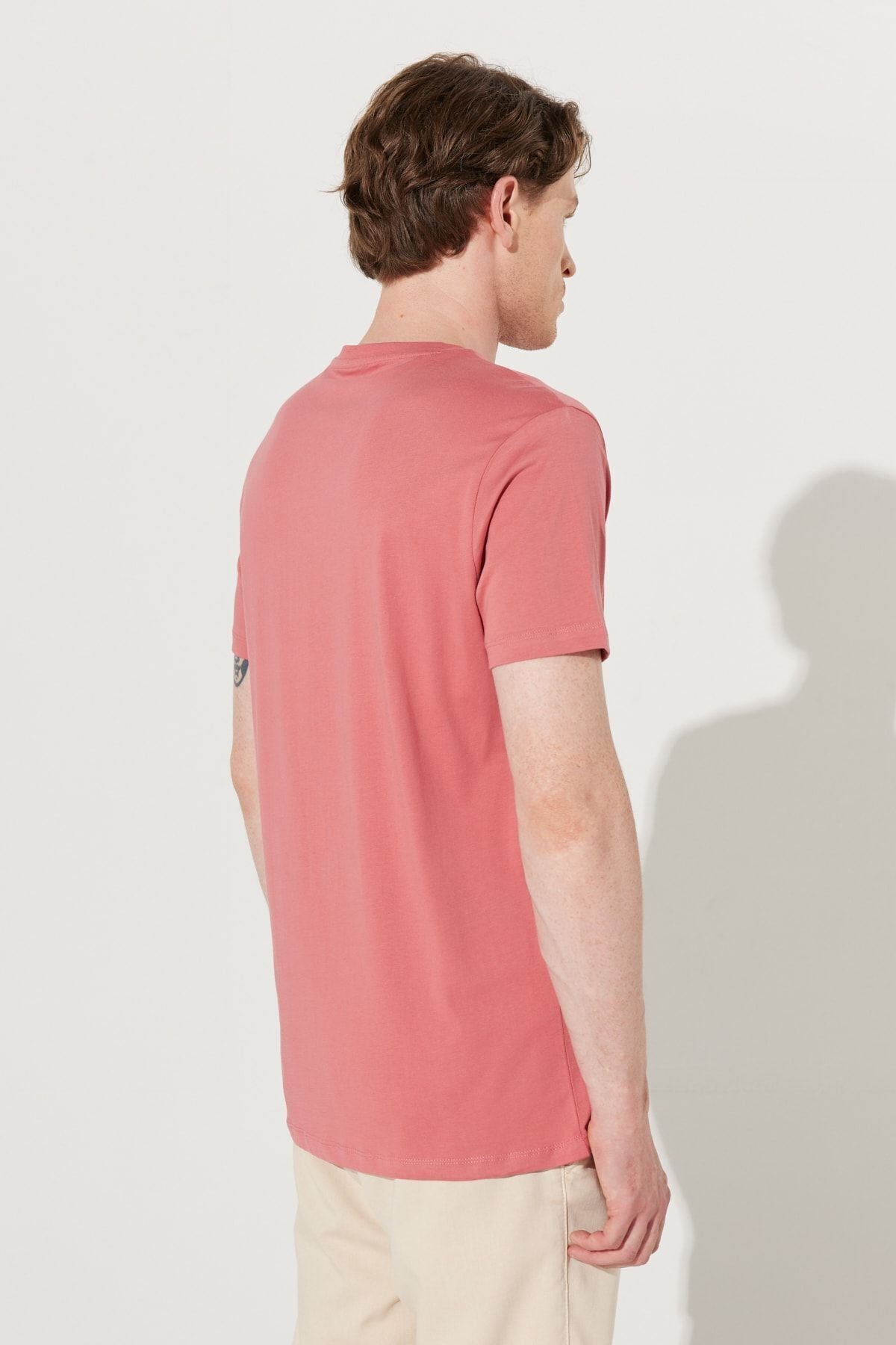 Men's Tile Slim Fit Narrow Cut 100 %Cotton Bicycle Collar Basic T -shirt