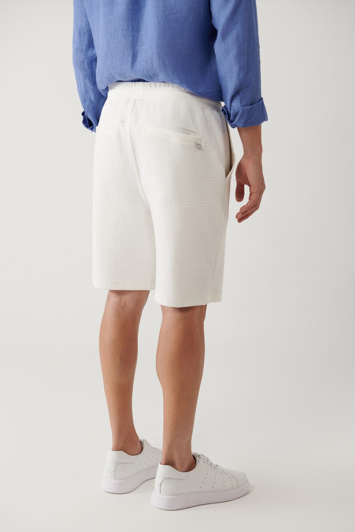 Men's Ecru Side Pocket Jacquard Short A41y3634