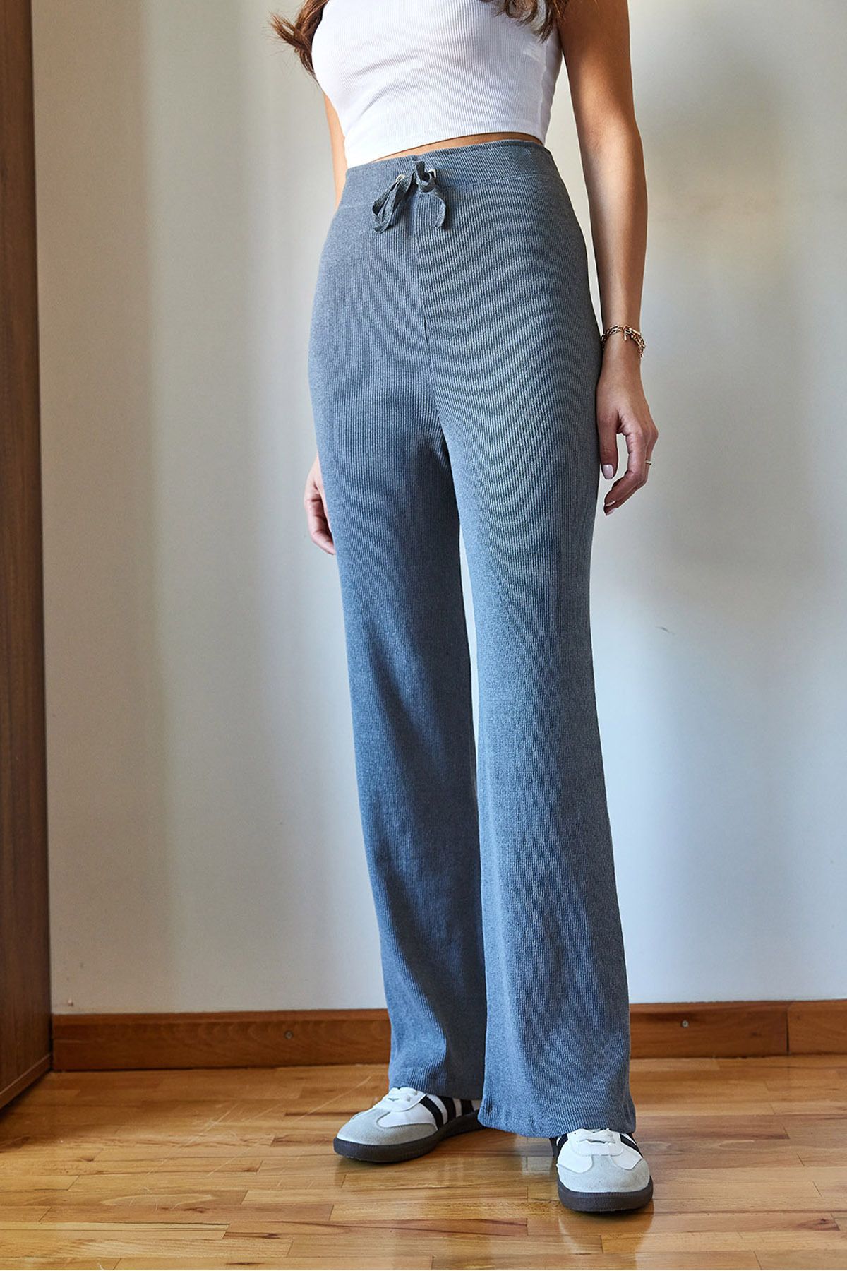 Woman Plenty of Paça Waist Tied Pants 60251888