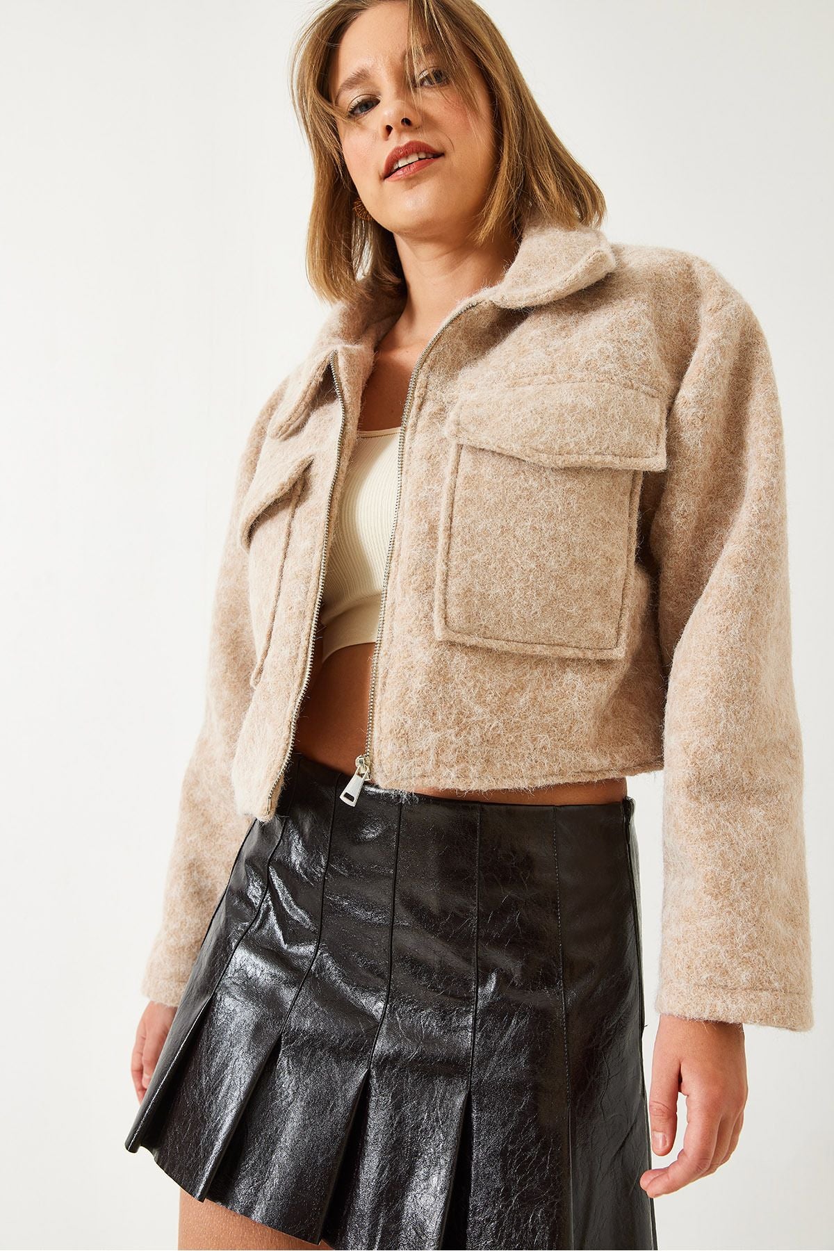 Female Double Pocket Crop Stamp Jacket 2638 602611101