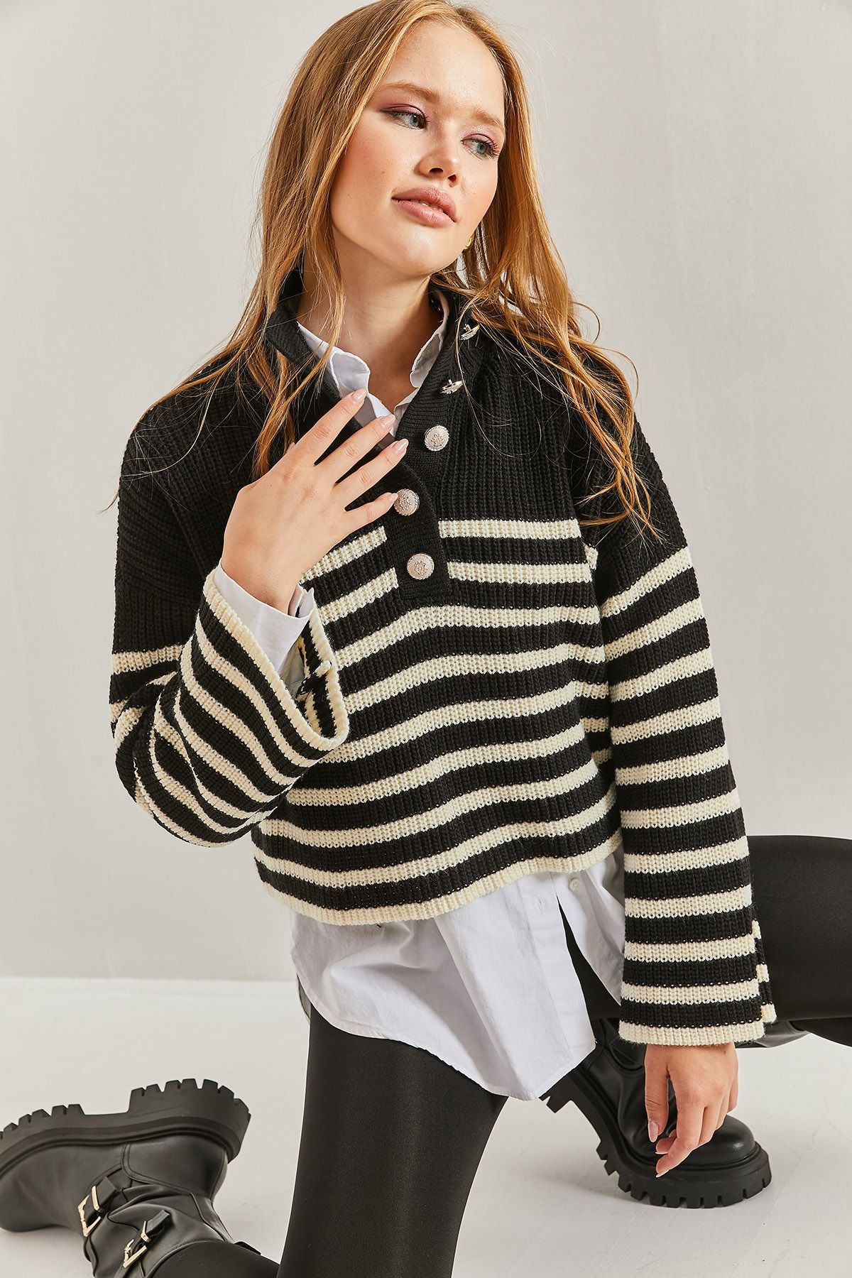 Women's collar button striped knitwear sweater