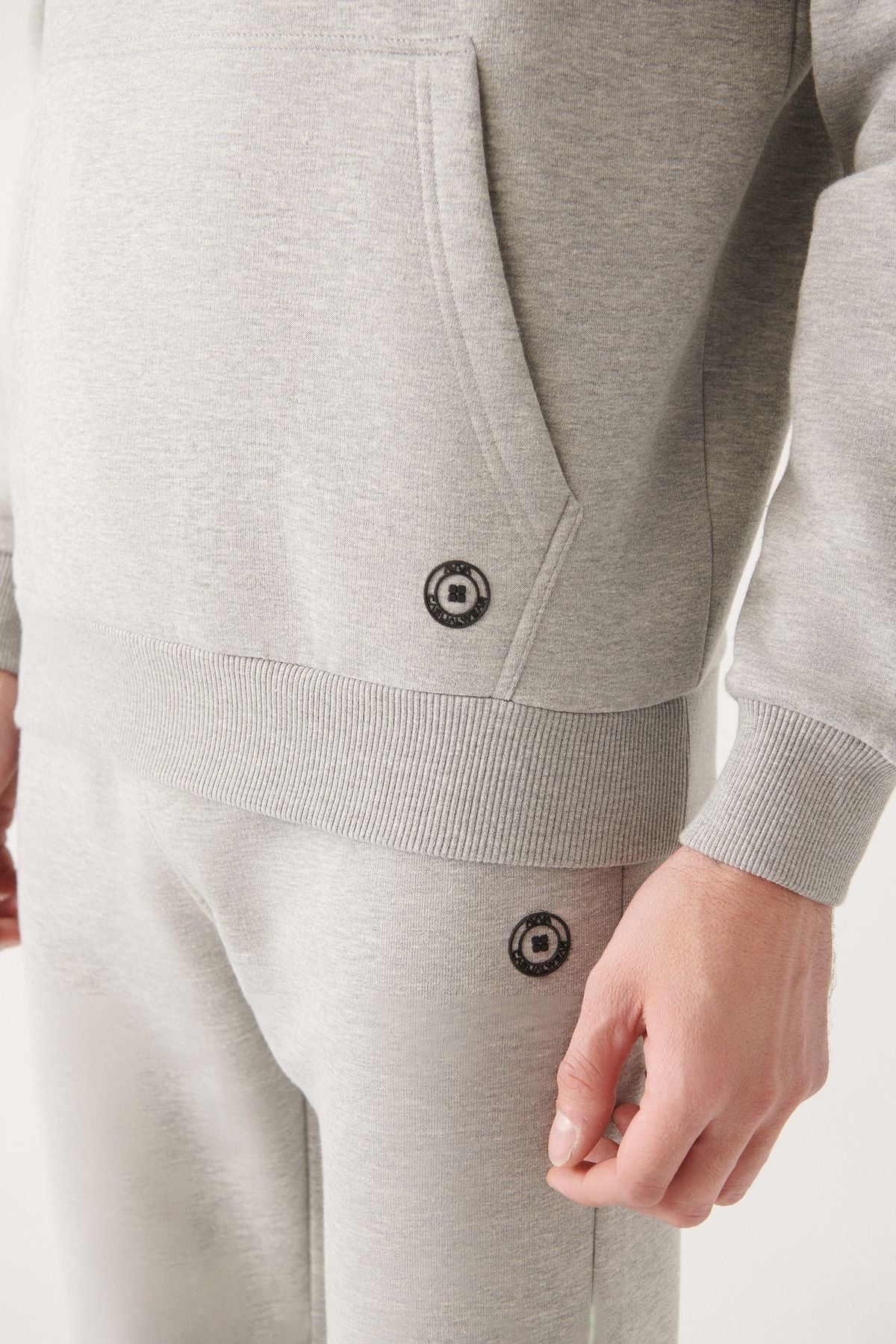 Men's gray hooded 3 -IP Cotton Sweatshirt E001018