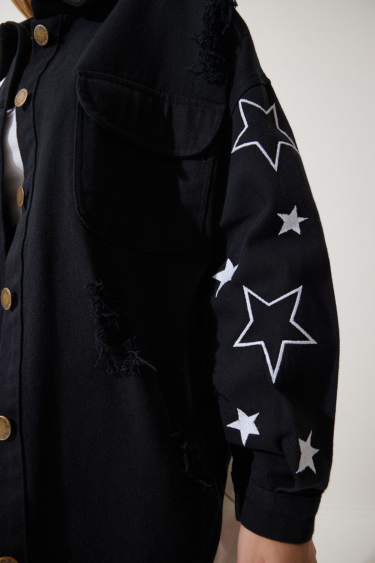 Female black star embroidery overwhelm shirt jacket sa00026