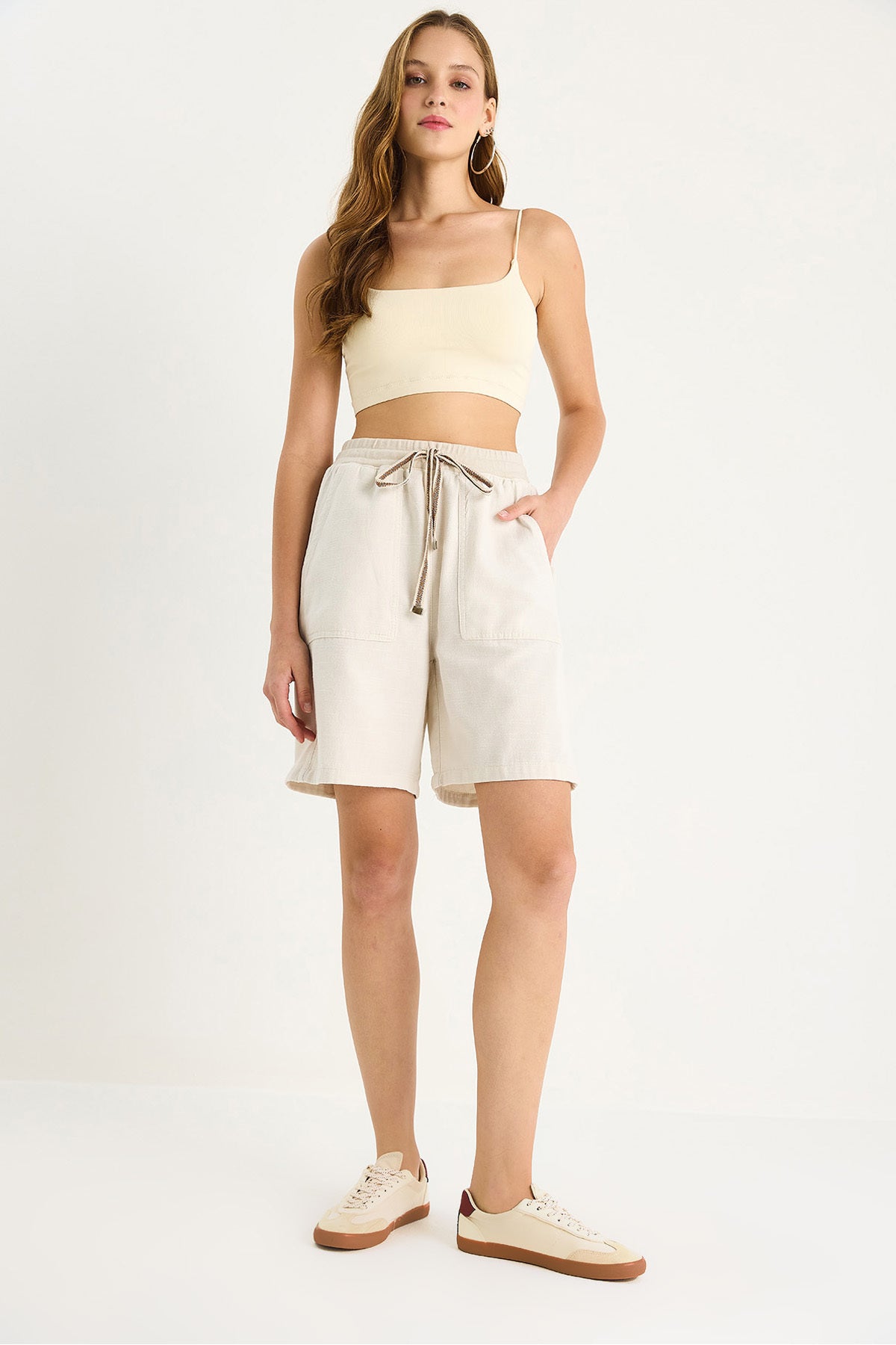 Women's Big Pocket Detailed Tied Linen Shorts YP5384 60283207