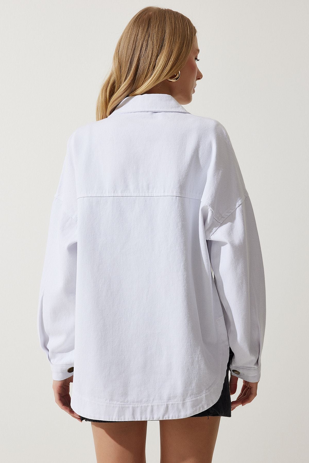 Woman White Star Embroidered Oversize Shirt Jacket SA00026