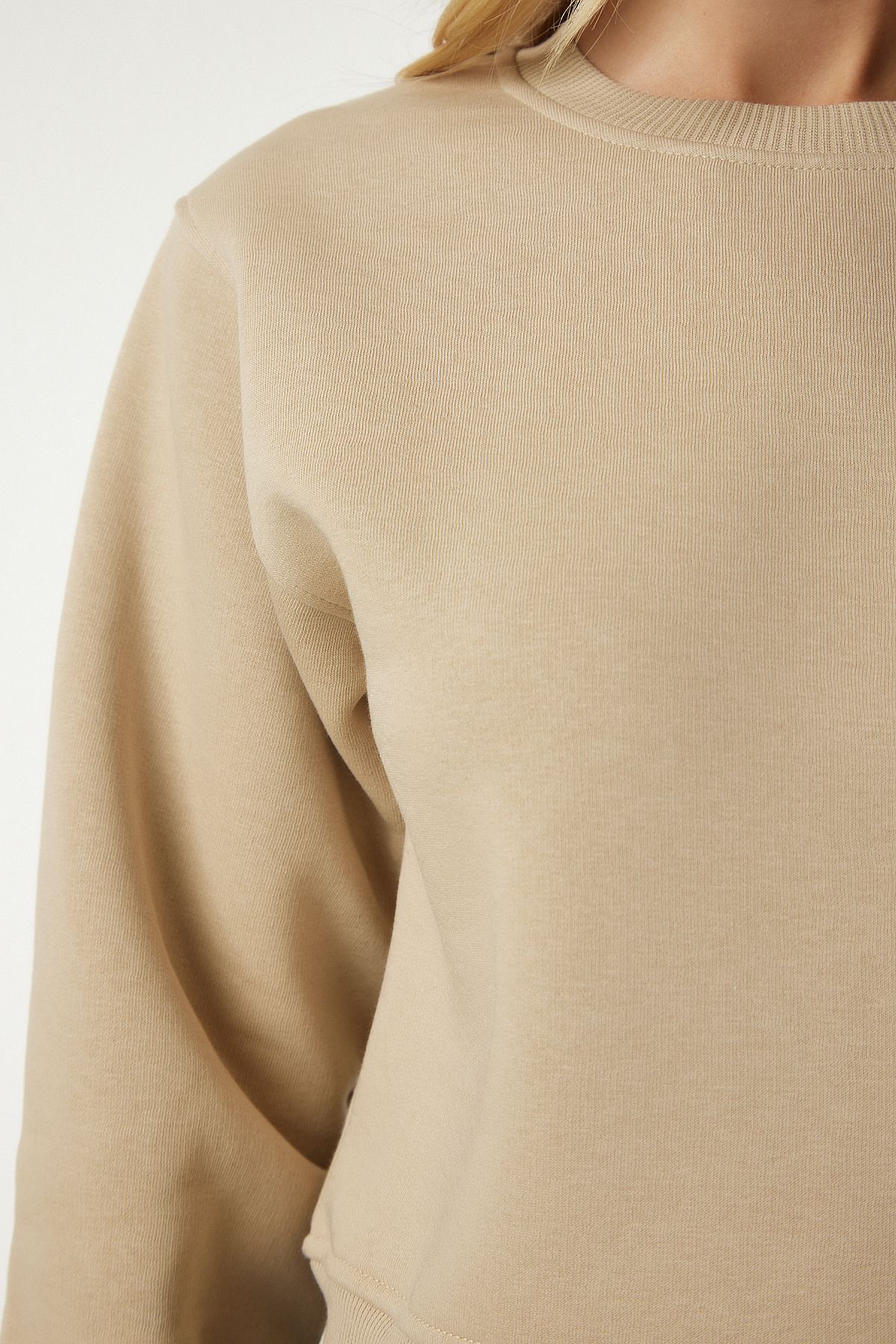 Female Beige Crop Sweatshirt UB00178