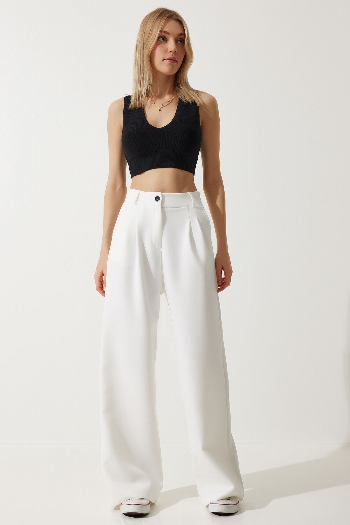 Wide trousers