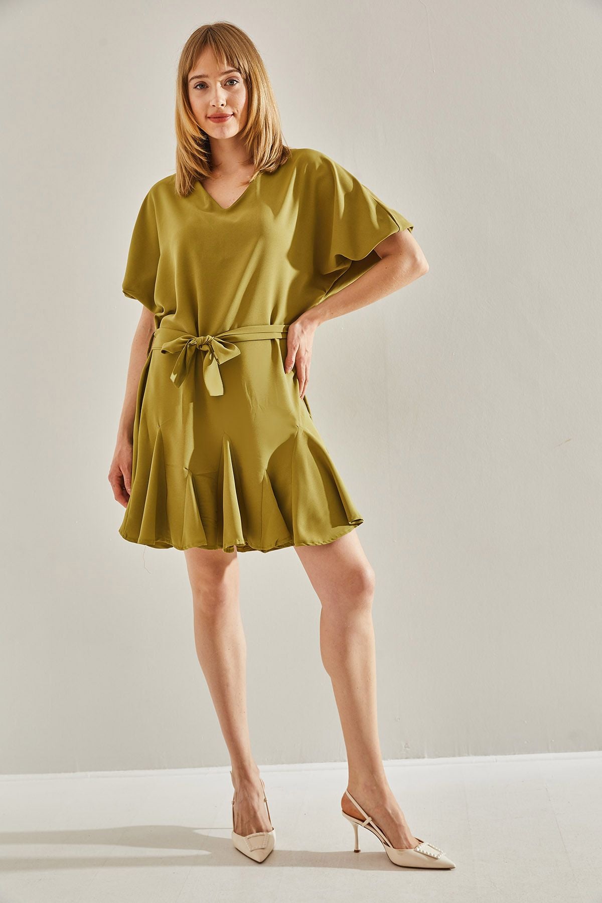 Women's Oil Green Ruffle Detailed V -Neck Bidelite Dress 60251019