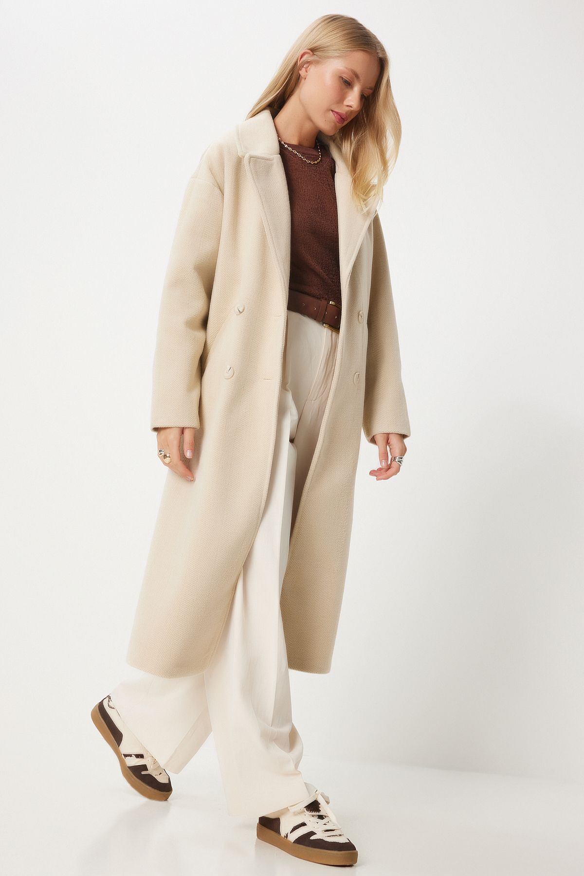 Female Beige Cruve Yaka Stamp Coat DD01337