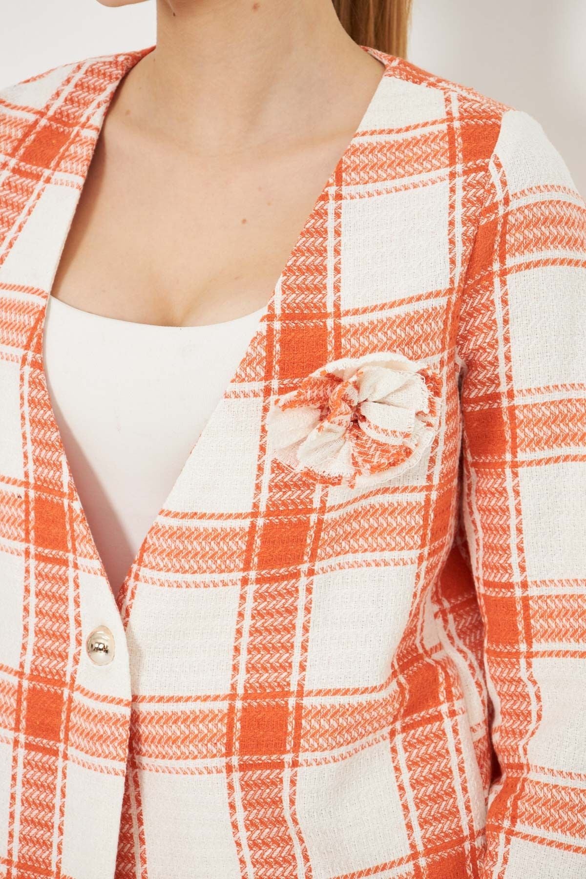 Women's Orange V-Neck collar brooch detailed plaid jacket ARM-25K001033