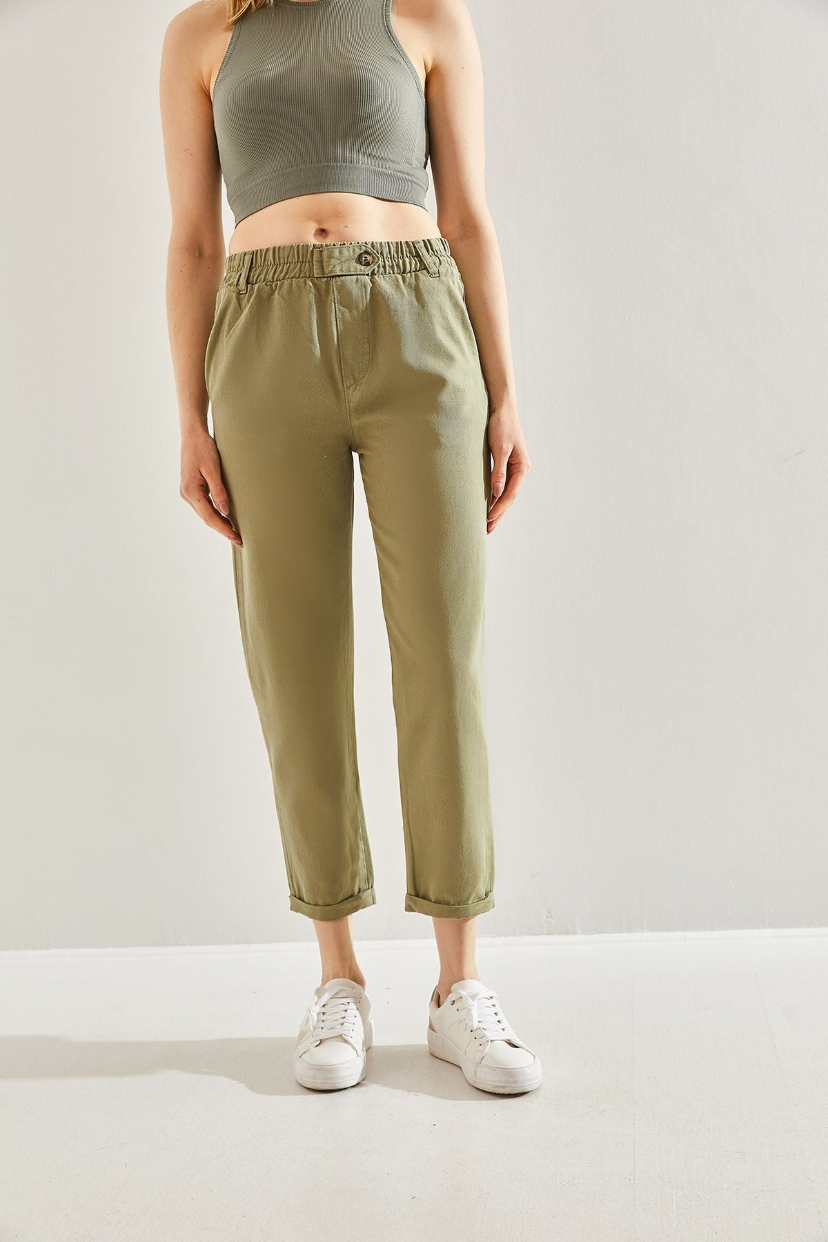 Women's waist rubber piece detailed gabardin pants 60221014