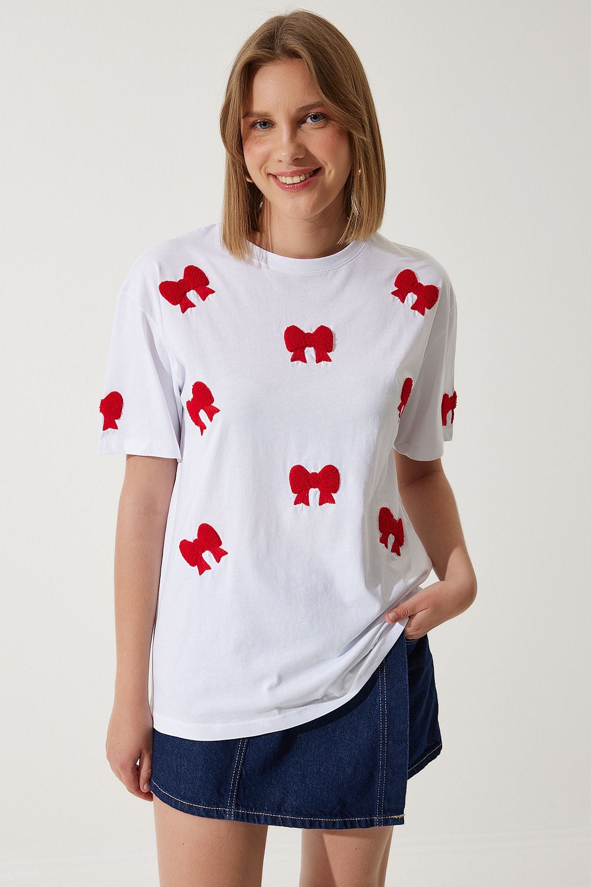 Woman White textured bow knitting t-shirt nj00143