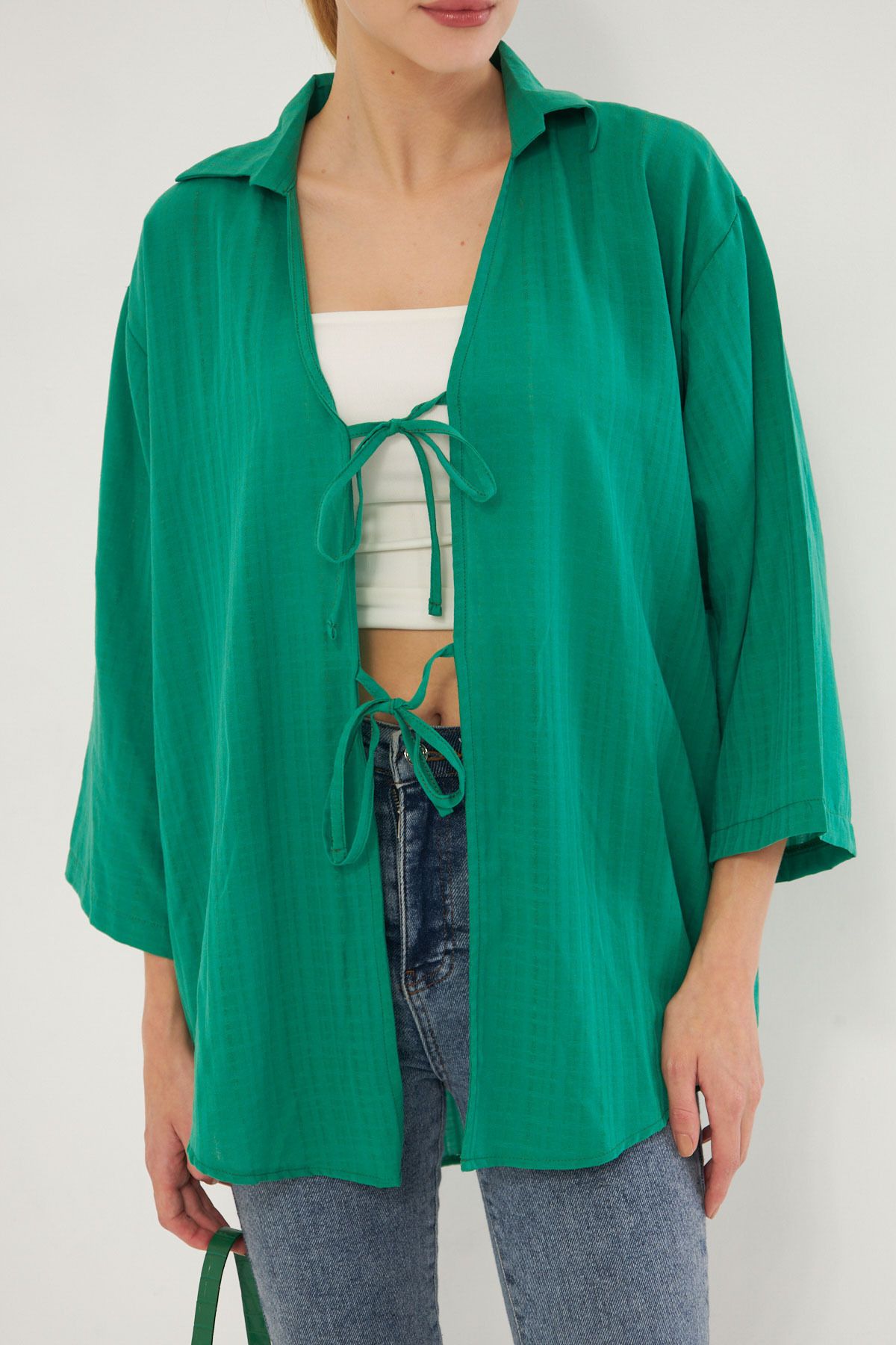 Female Green Shirt Collar with Lacked Kimono Shirt ARM-25K001006