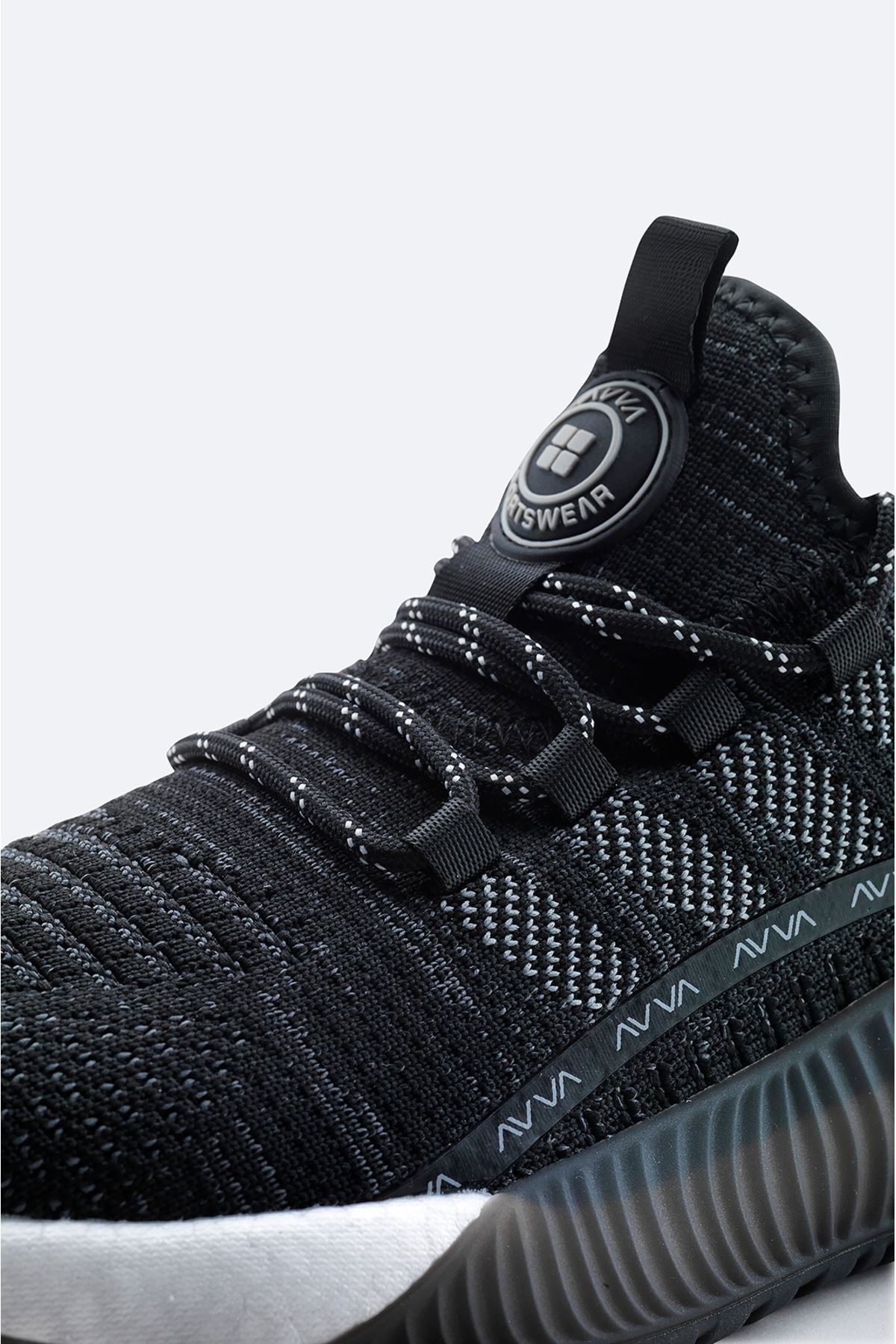 Men's black flexible floor sneaker shoes A41y8026