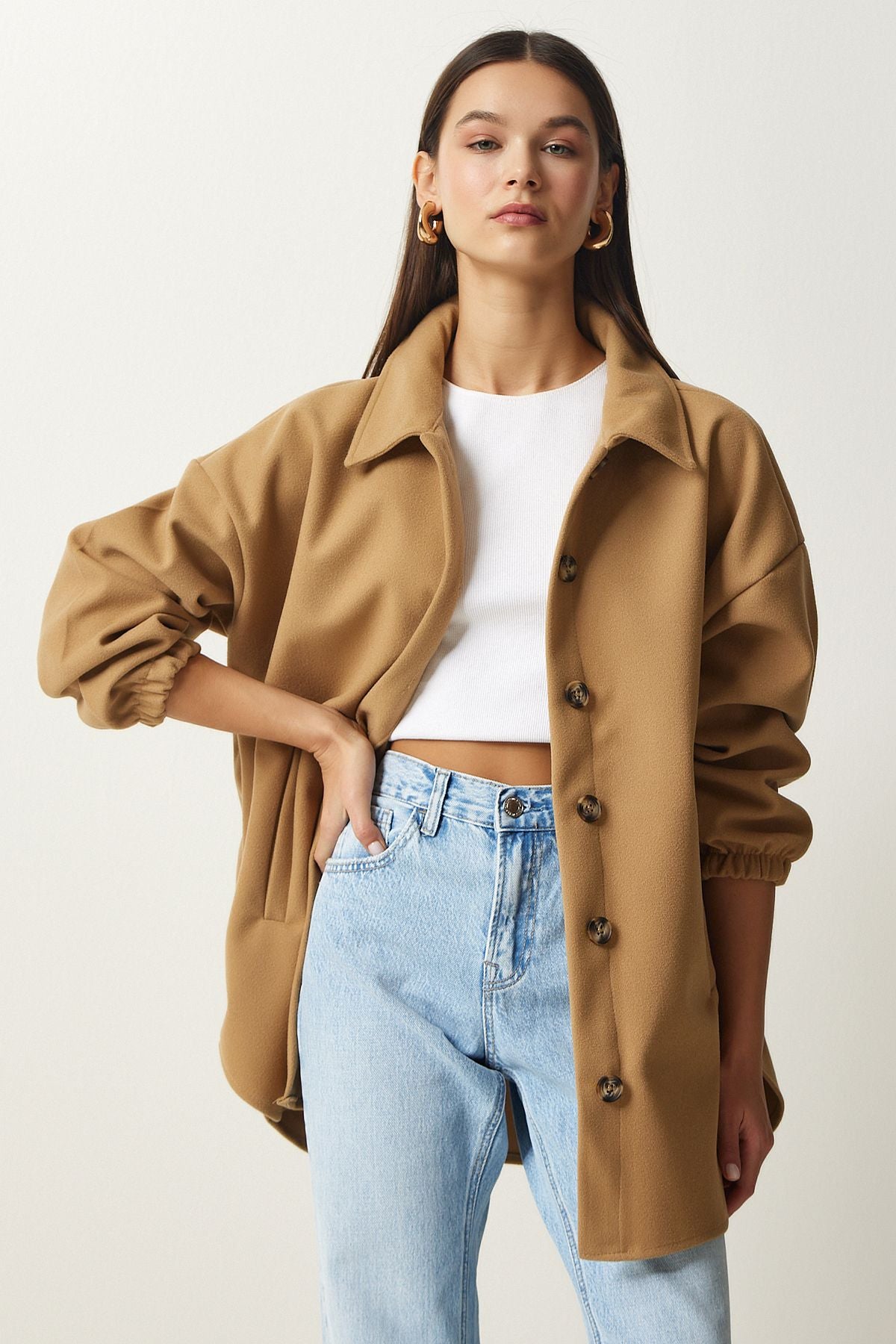 Female biscuit buttoned pocket oversize shirt jacket DD01263