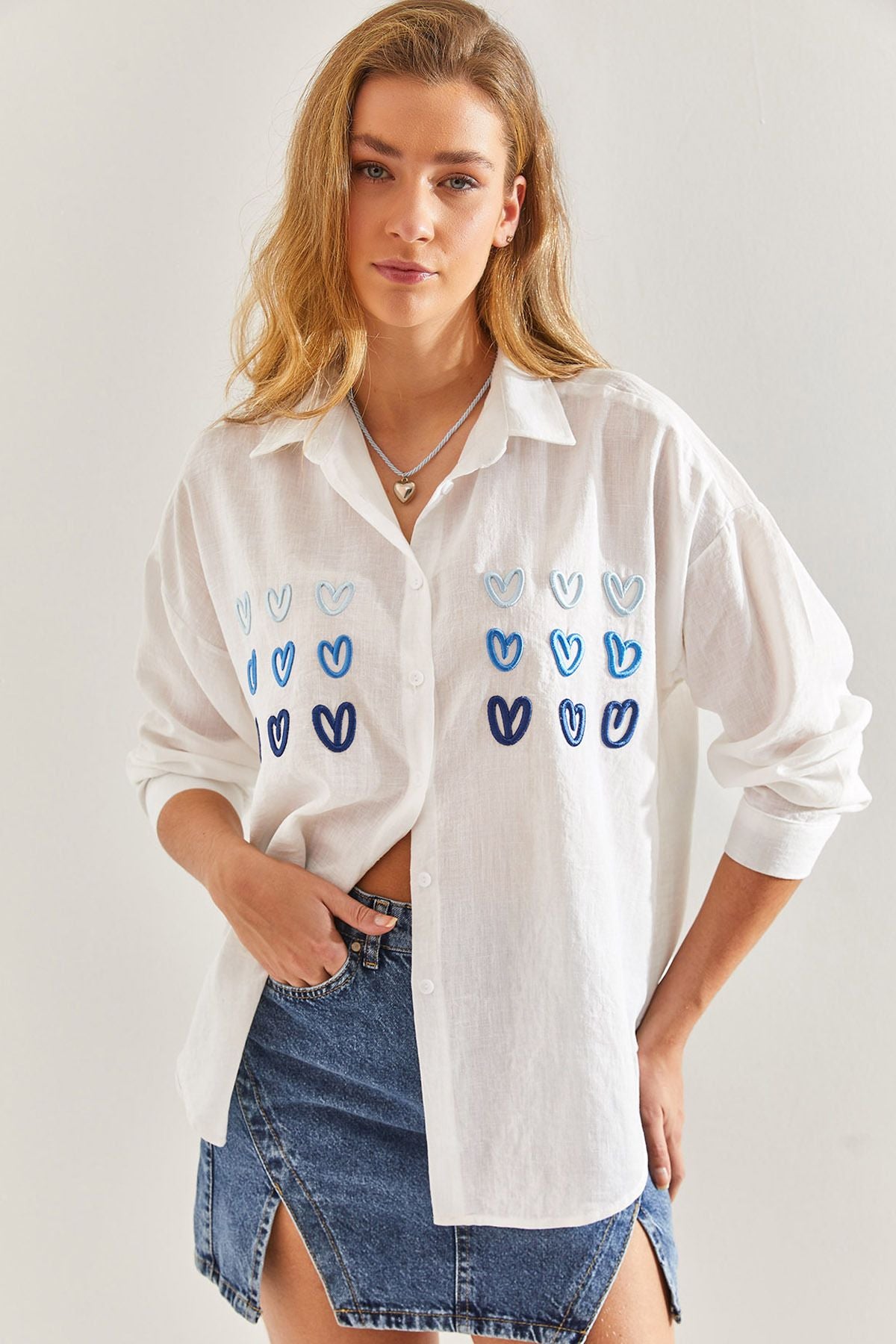 Female Heart Embroidery Cotton Linen Shirt 60171021