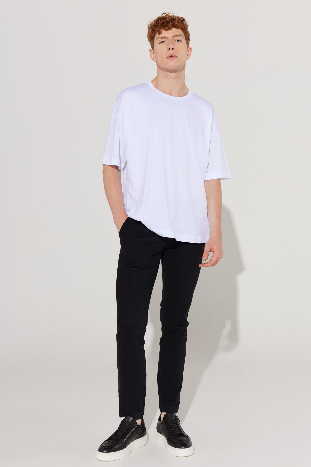 Men's black slim fit narrow -cut cotton flexible comfortable chino pants