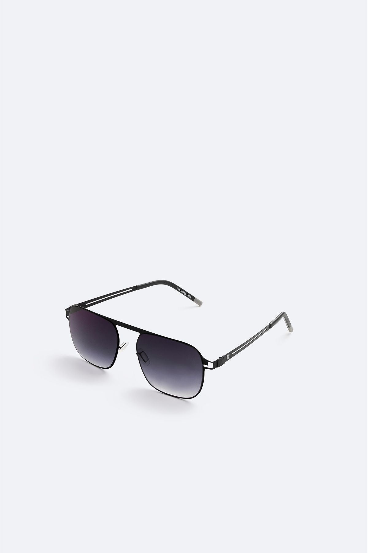Men's black rectangular hand mine sunglasses A41y8813