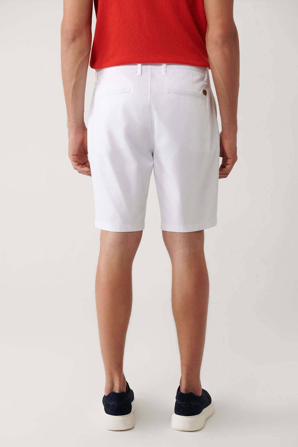 Men's white flexible patara chino canvas shorts B003730