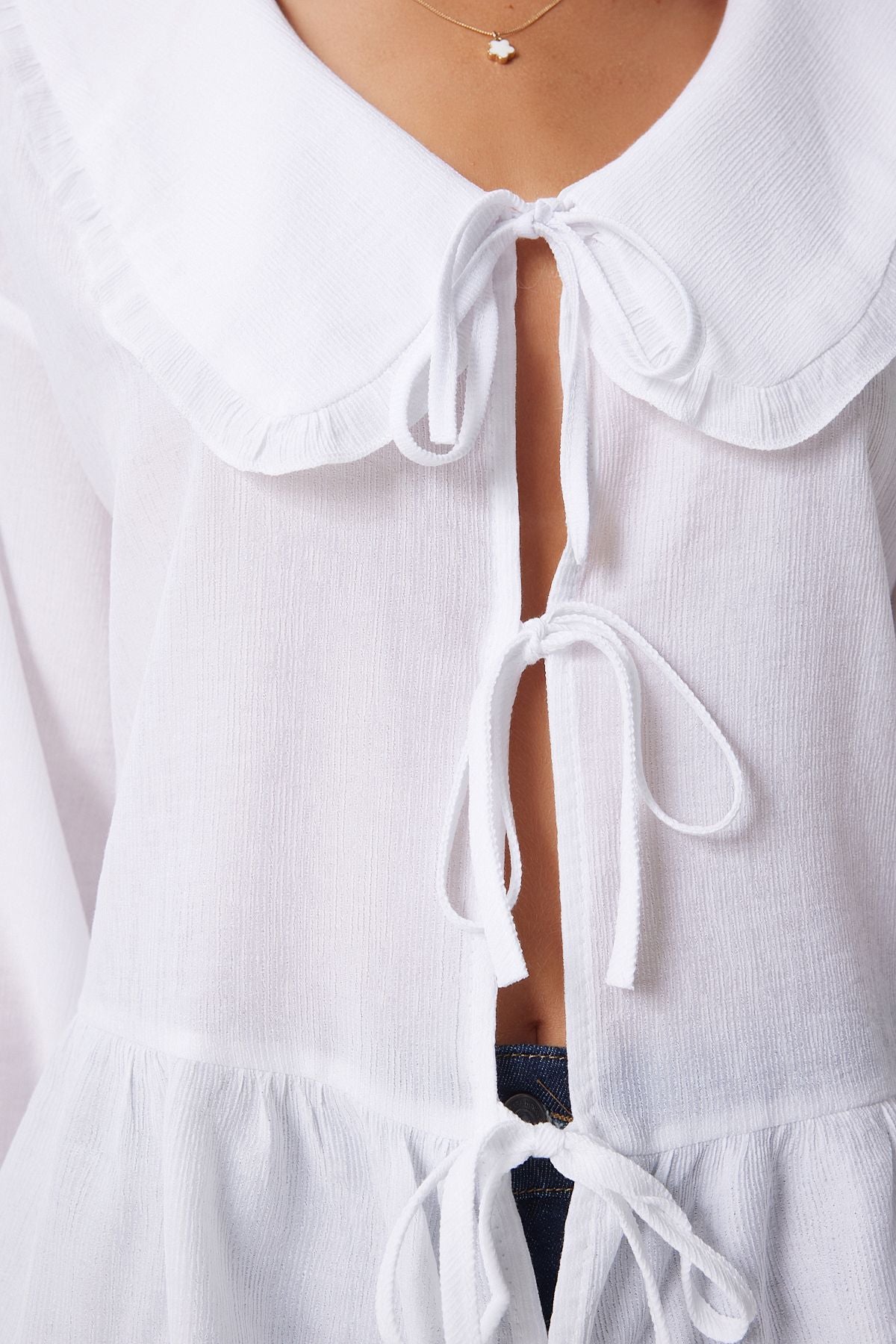 Female Ecru Bow Balloon Arm Woven Blouse FN03373