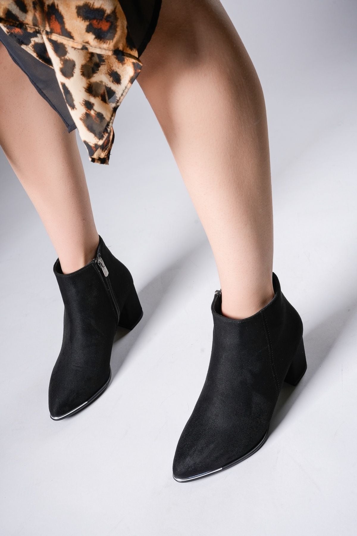 Yalesari Woman Bot 0012860 Black Suede