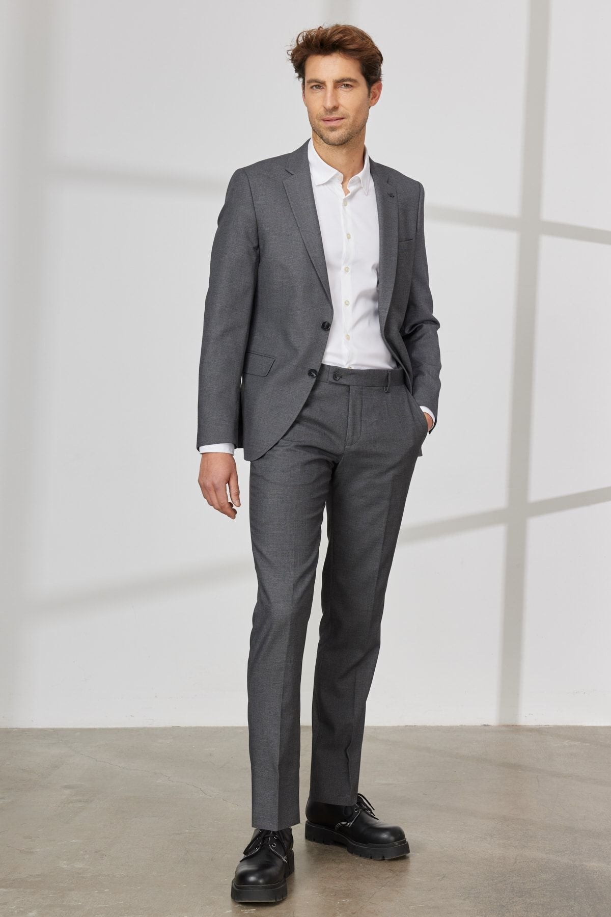 Men's anthracit regular fit comfortable cut mono collar Amesty suit suits