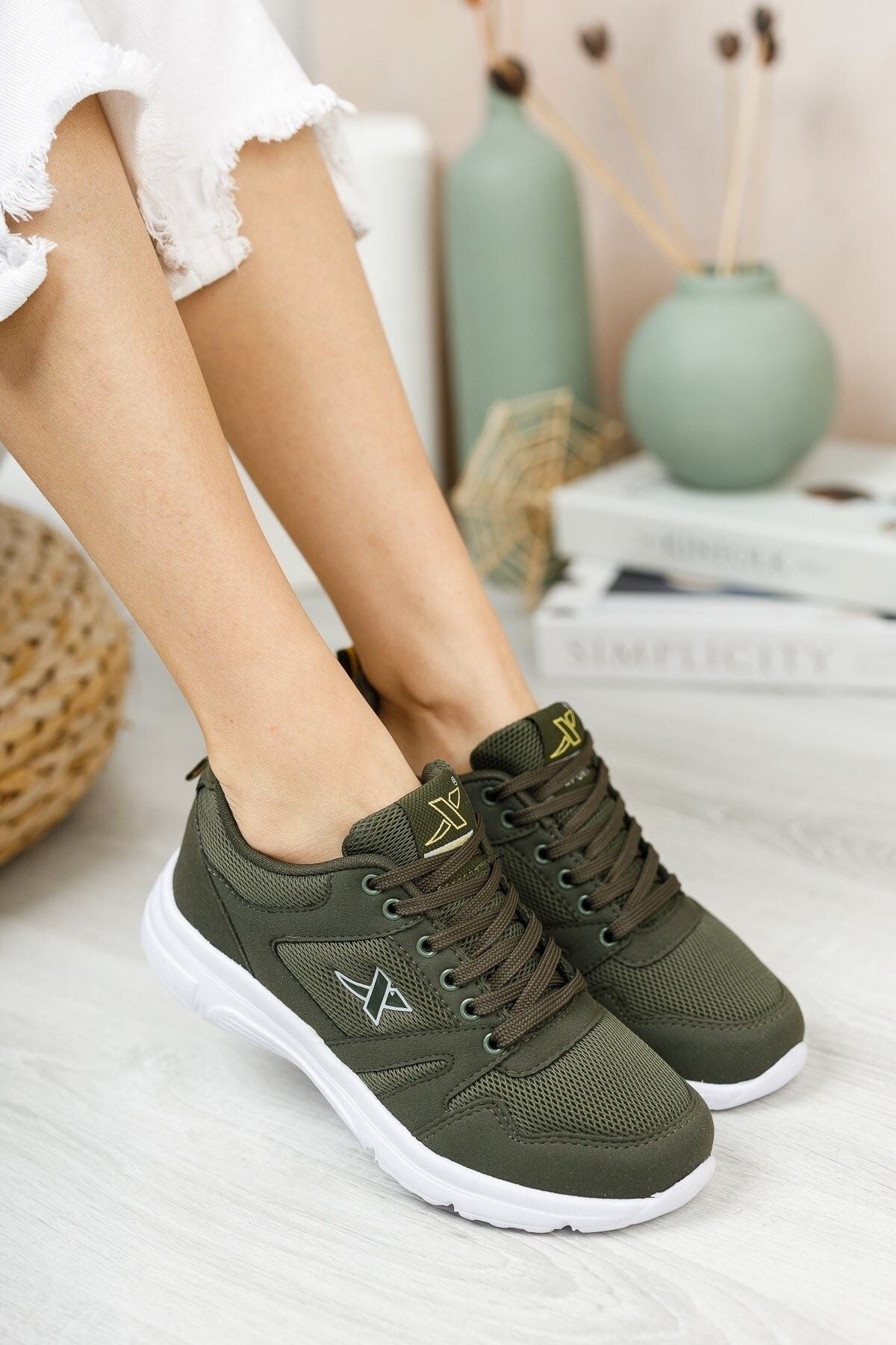 Haki Unisex Sneaker 12020