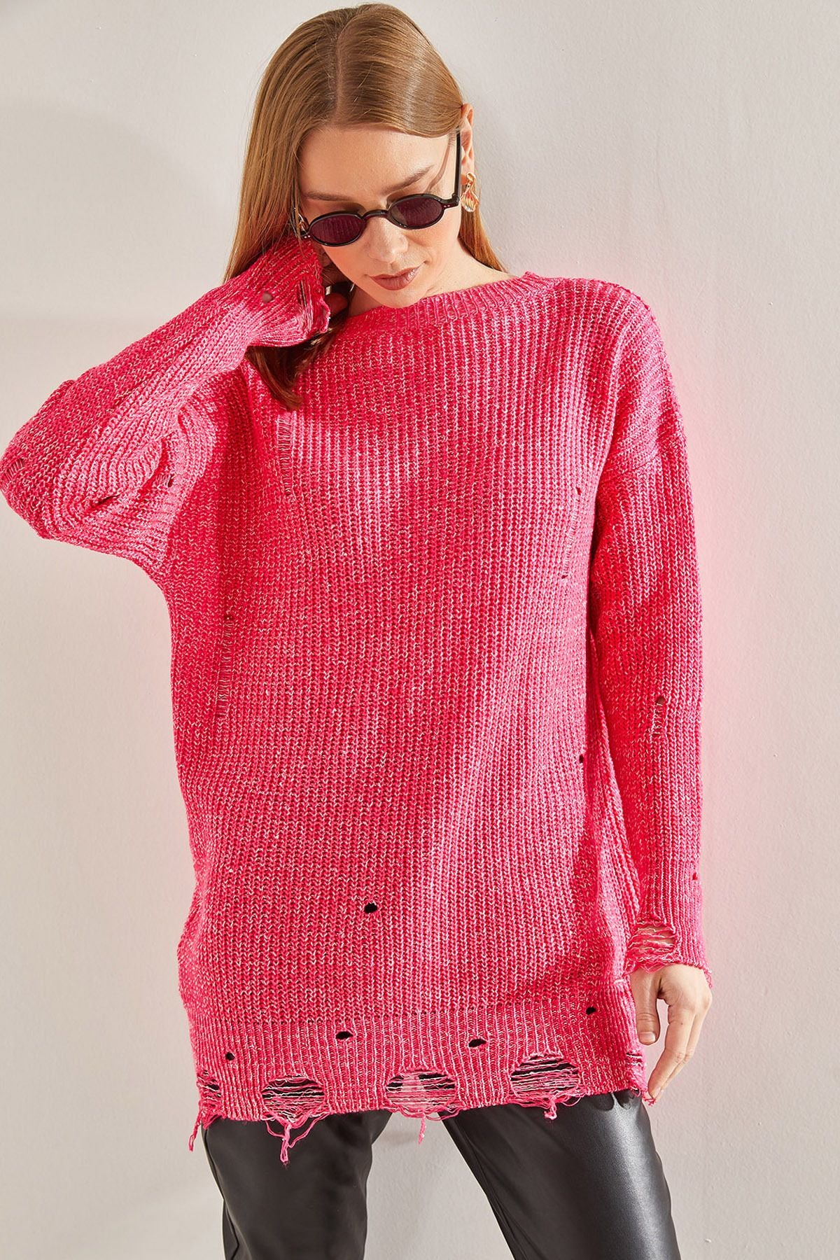 Woman Muline Oversize torn detailed knitwear sweater