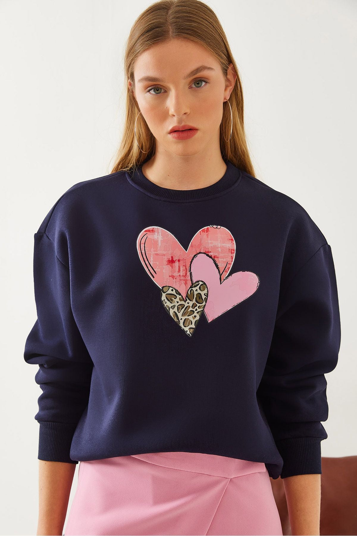 Women's Heart Printed Sweatshirt MBHS017 60601017