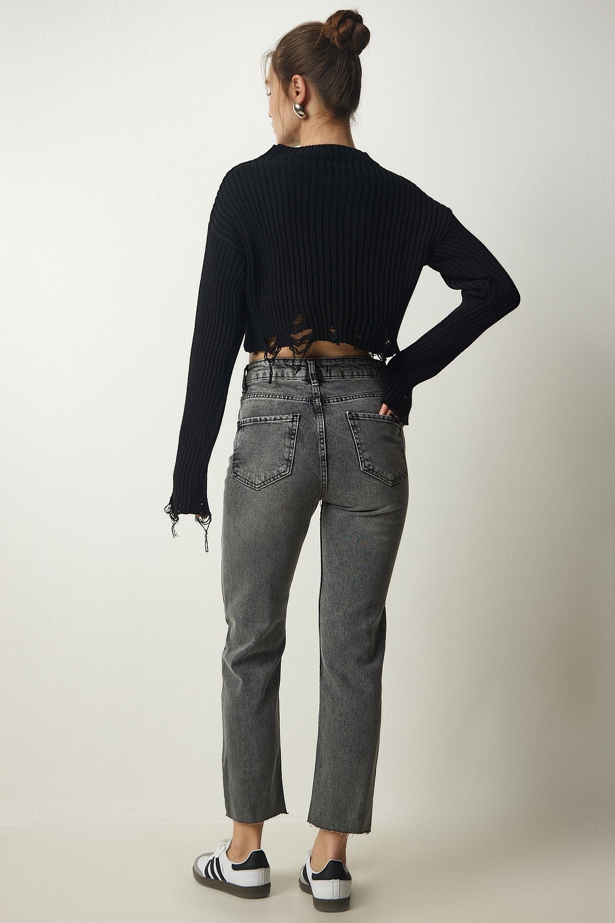 Women's gray high waist denim pants CB00015