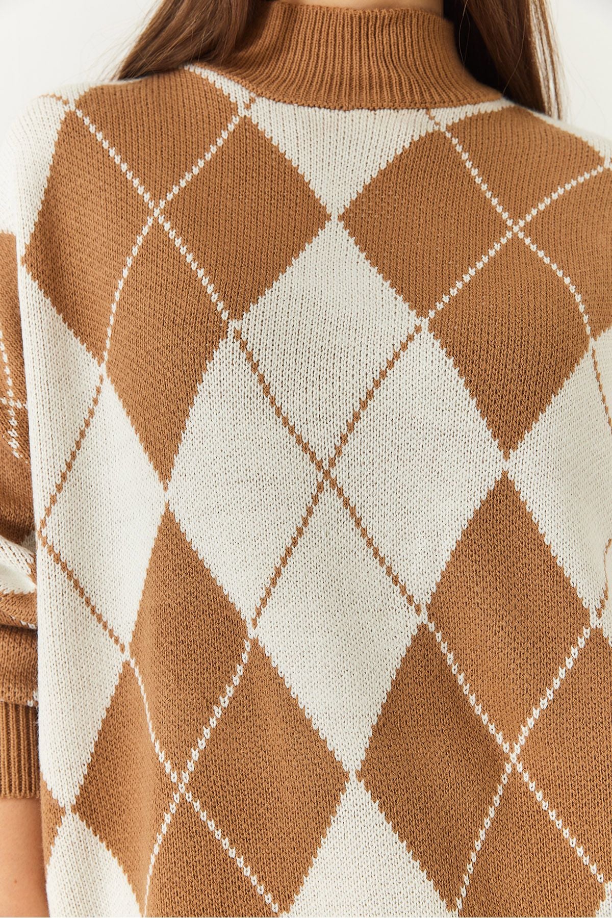 Female Baklava Patterned Half Fisherman Neck Oversizle Thick Knitwear Sweater 60261376