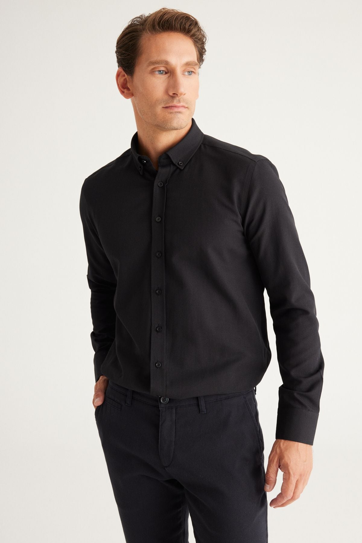 Men's Oxford Black button collar easy to ironed cotton slim fit narrow cut shirt