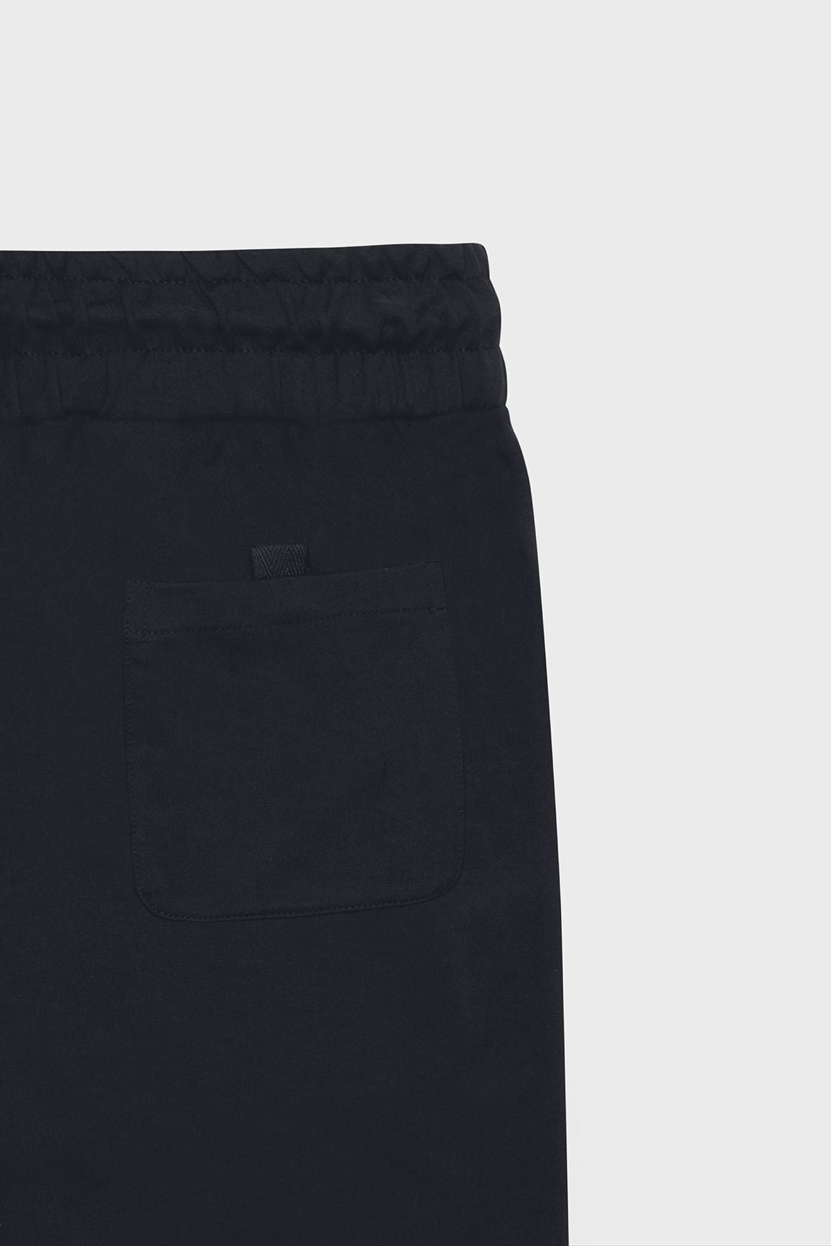 Men's Black Standard Fit Normal Cutting Cotton Pocket Shorts