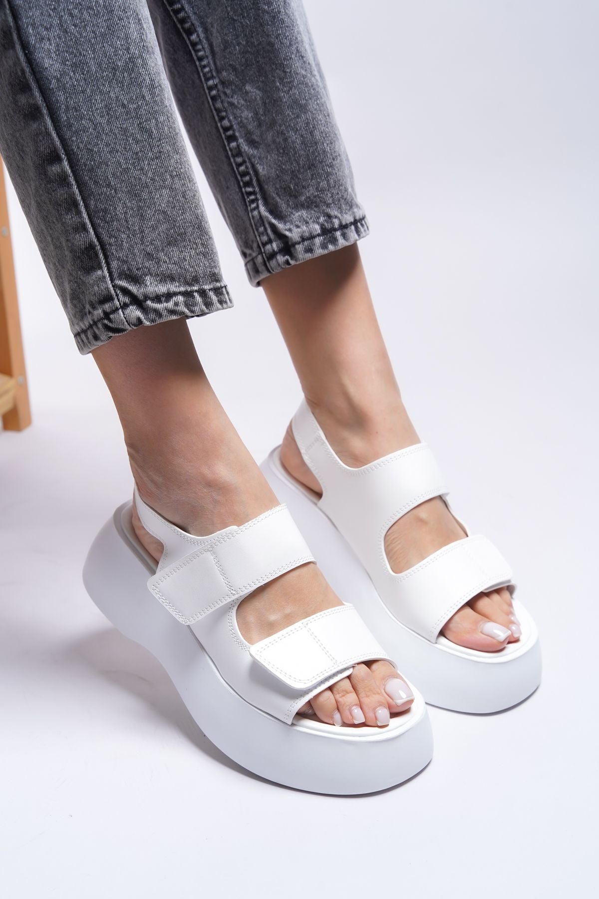 Olnesari Woman Sandals 0012804 White Skin