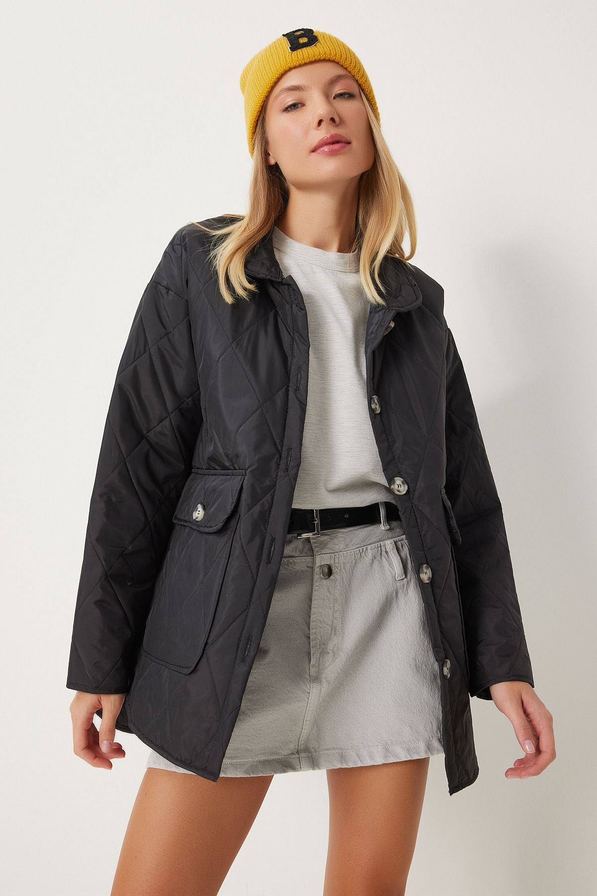 WOMEN'S BLACK POCKET Oversize Kapitone Mont Fo00001