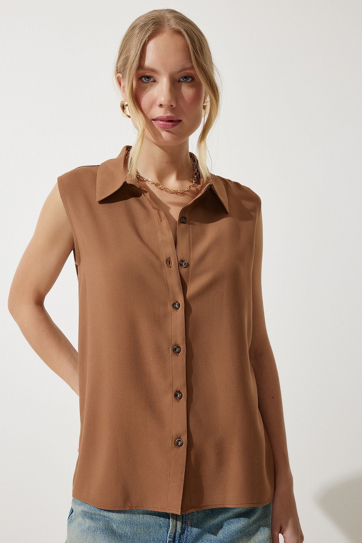 Female Middle Brown Sleeveless viscose shirt to00129