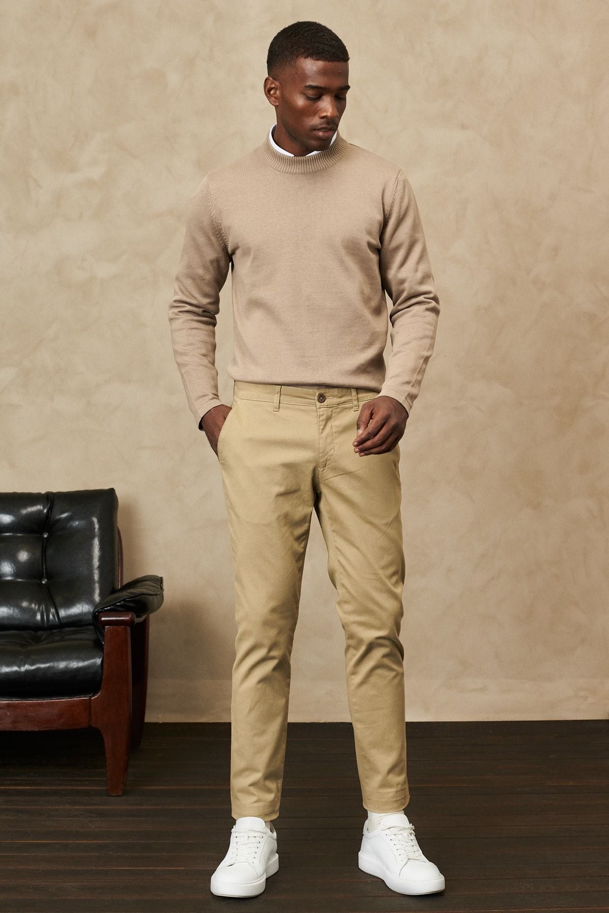 Men's Beige Slim Fit Narrow Cut Flexible Chino Pants