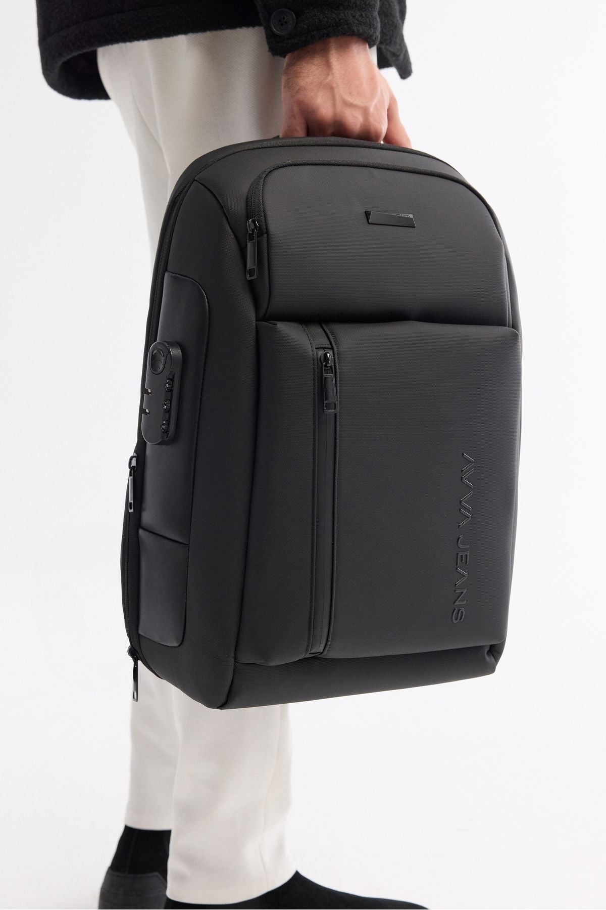 Men's black USB cable input and lock system backpack A42y9127