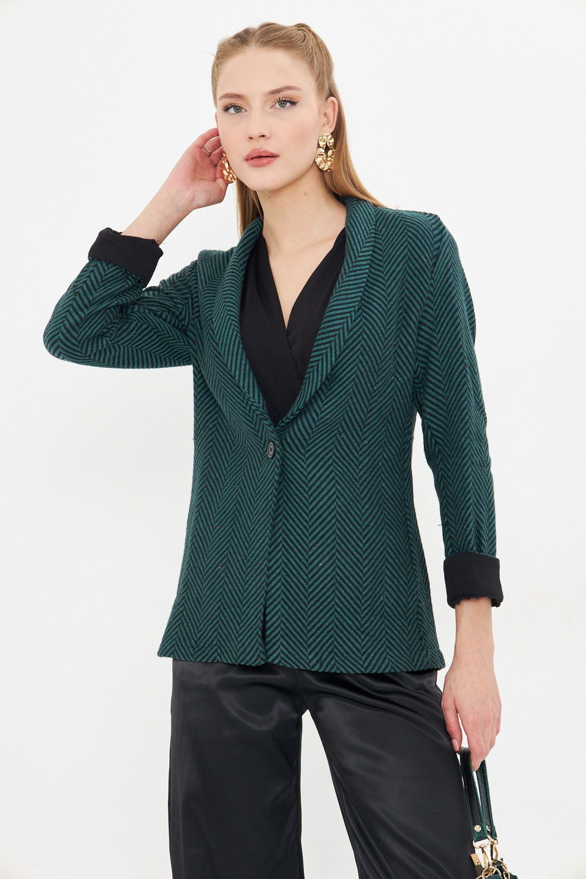 Female emerald fish back pattern arm folded single buttoned stamp jacket ARM-24K001066