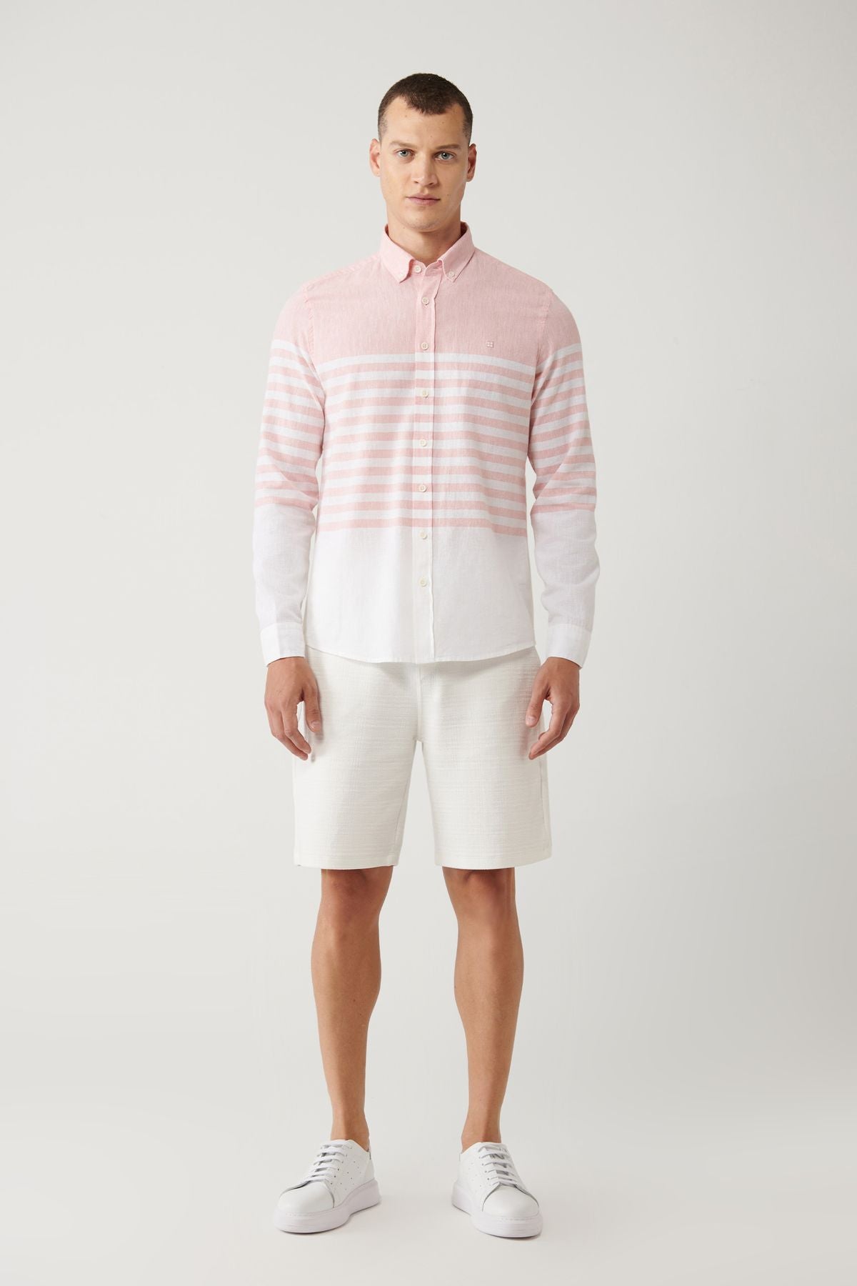 Men's light pink button collar panel striped shirt A41y2190