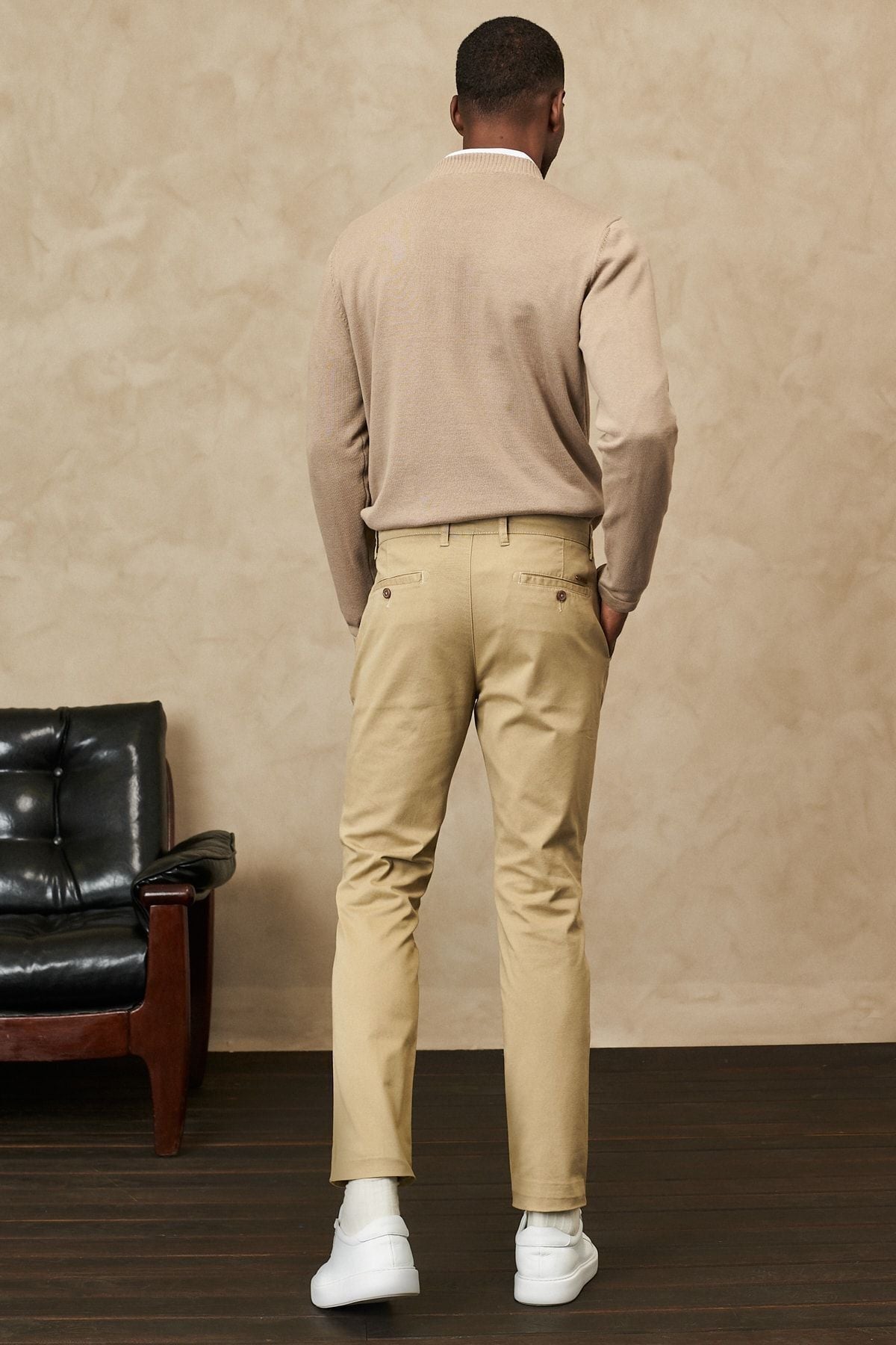 Men's Beige Slim Fit Narrow Cut Flexible Chino Pants