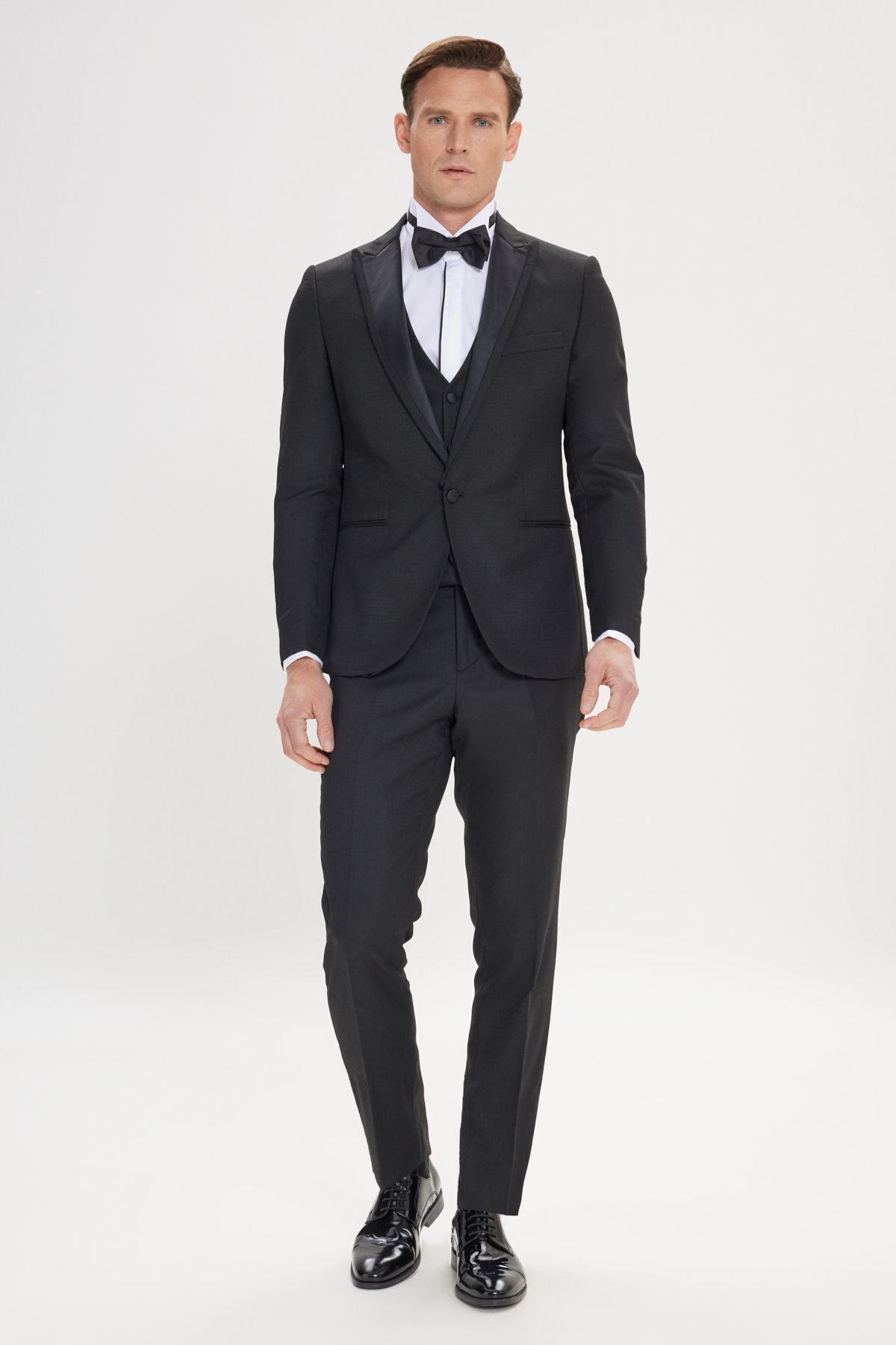 Men's Black Slim Fit Narrow Cut Swallow Collar Patterned Vest Tuxedo Set