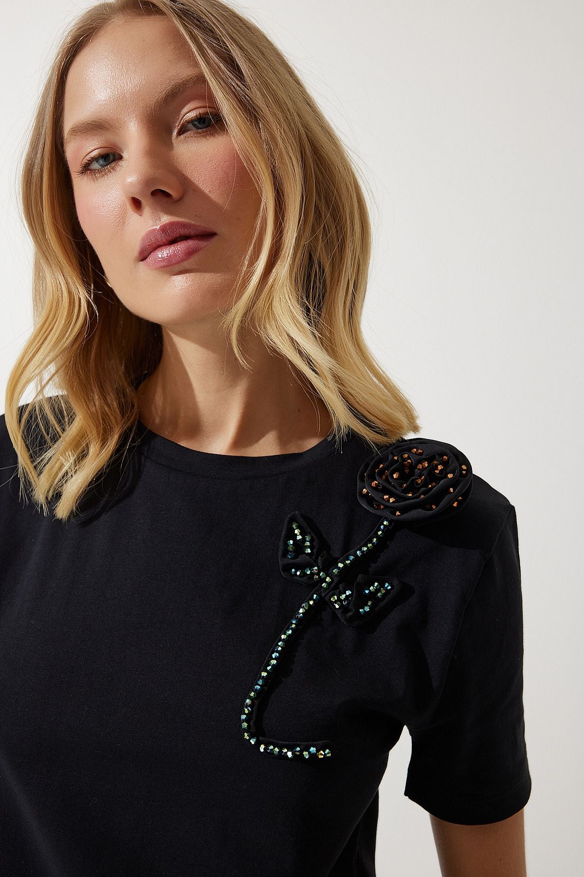 Flower Flower Detailed Knitting T-Shirt JH00051