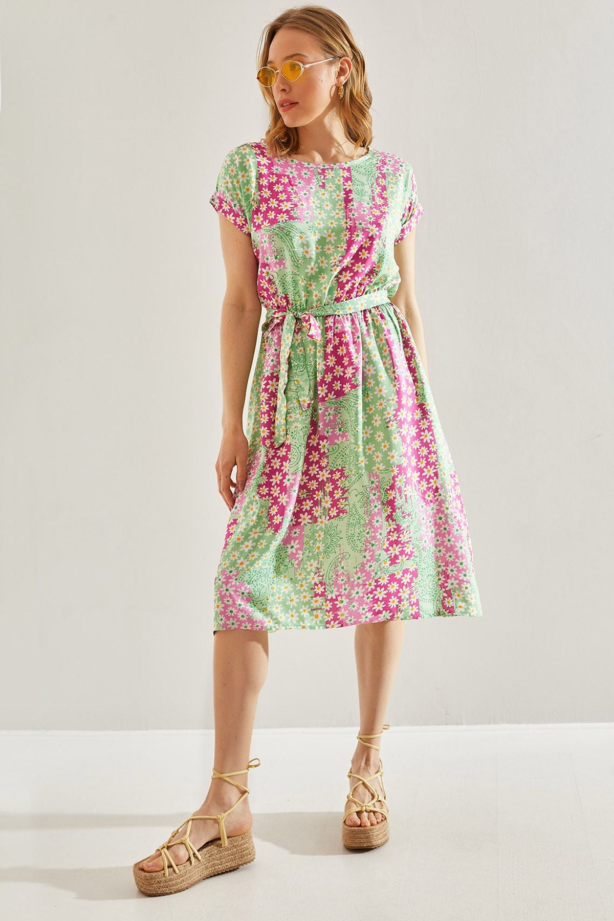 Female belt patterned viscose dress 60221003