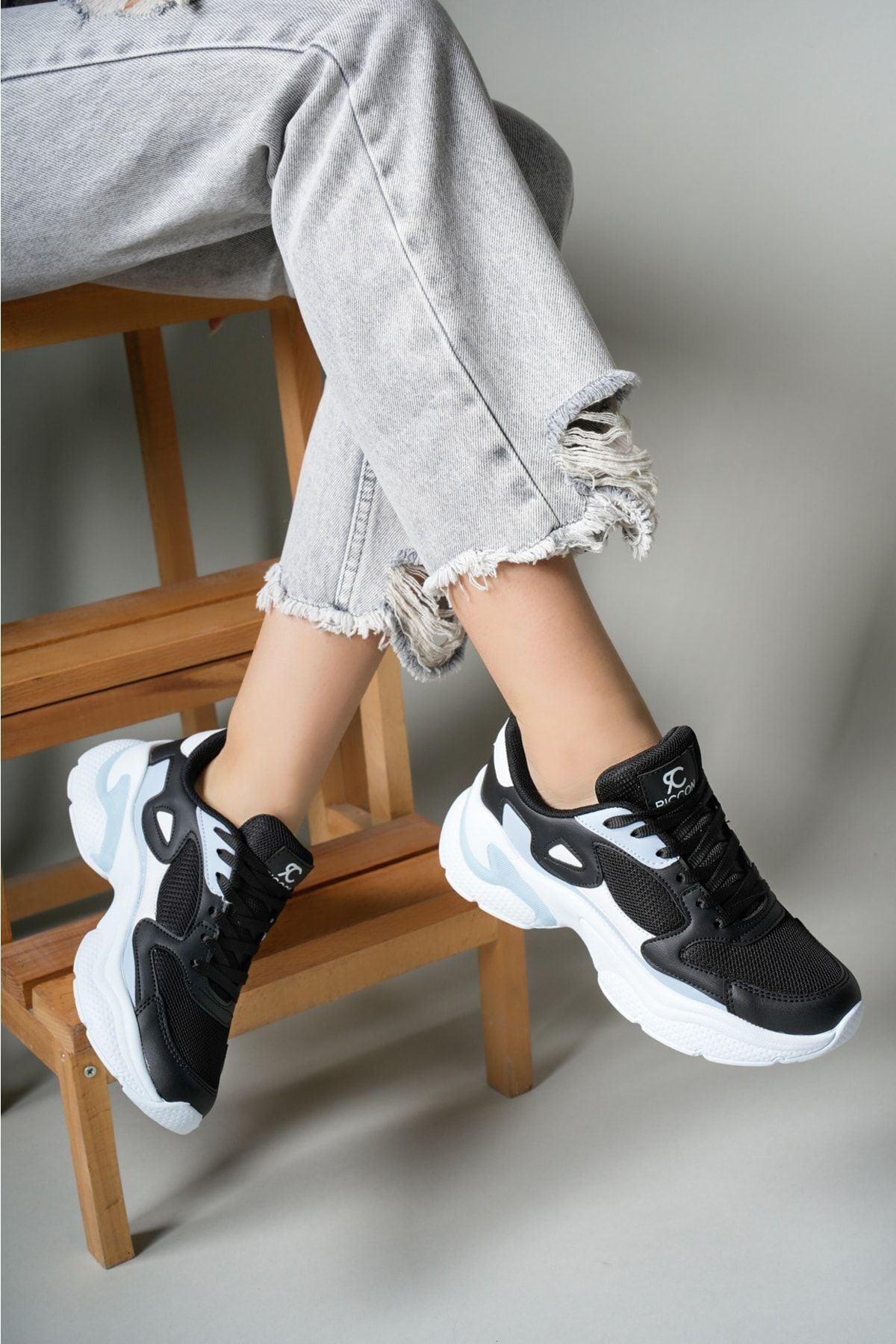 Women Sneaker 0012152 Black White Blue