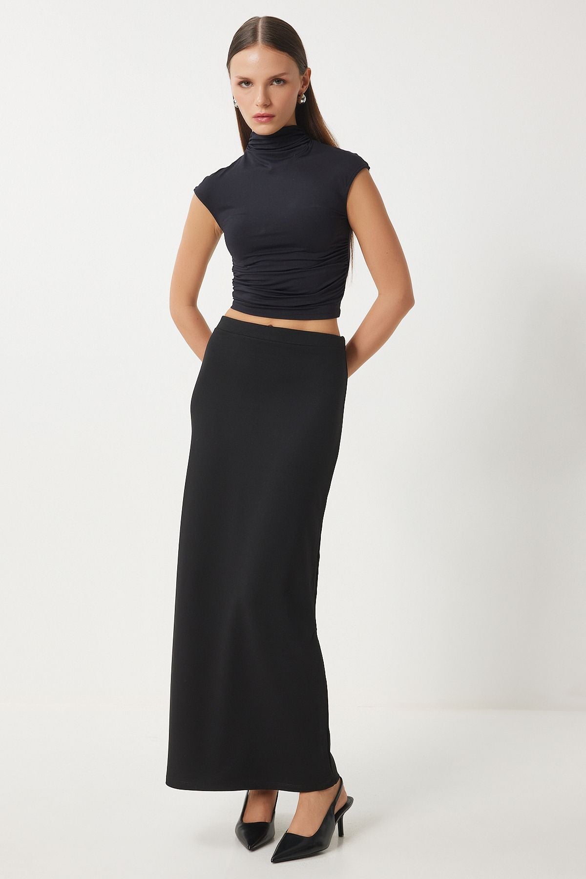 Female black slit surrounding midi viscose knitted skirt ub00072