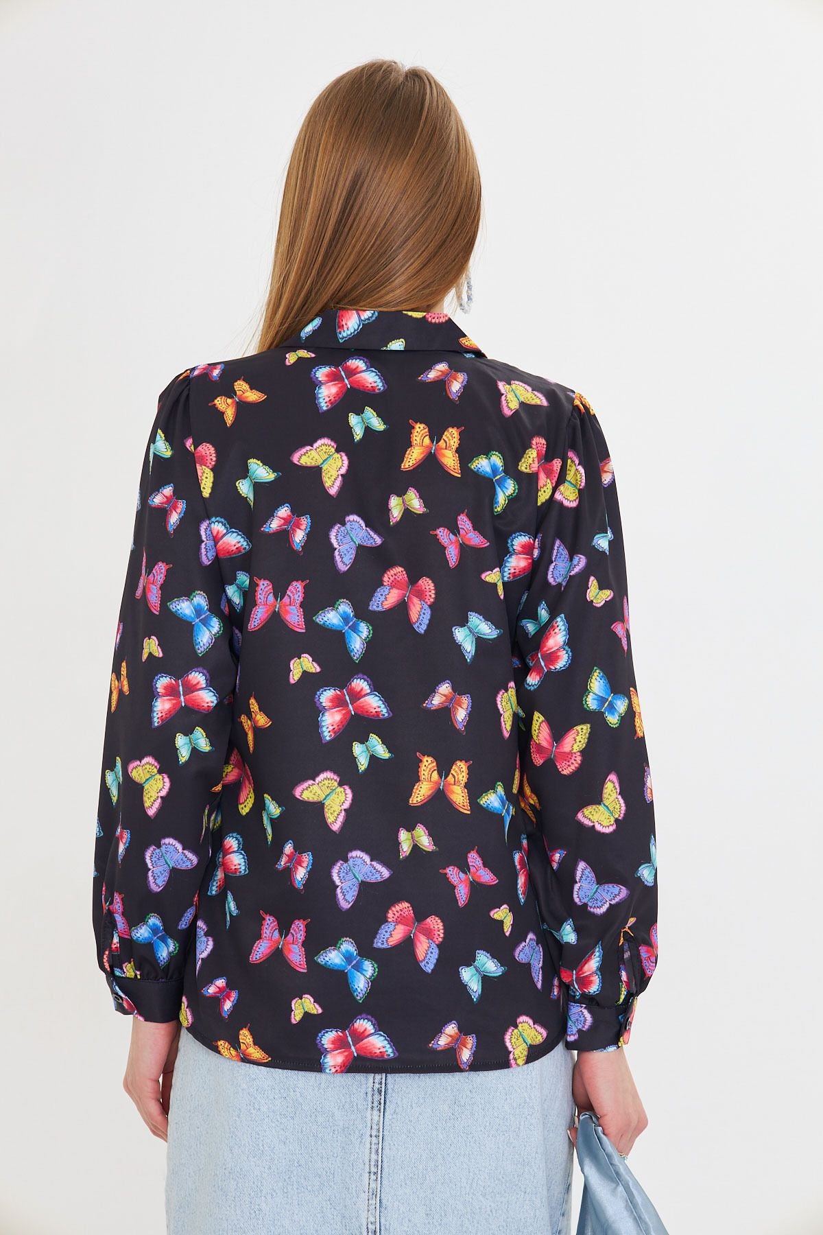 Female Black V-Neck Balloon Arm Patterned Shirt ARM-25Y001016