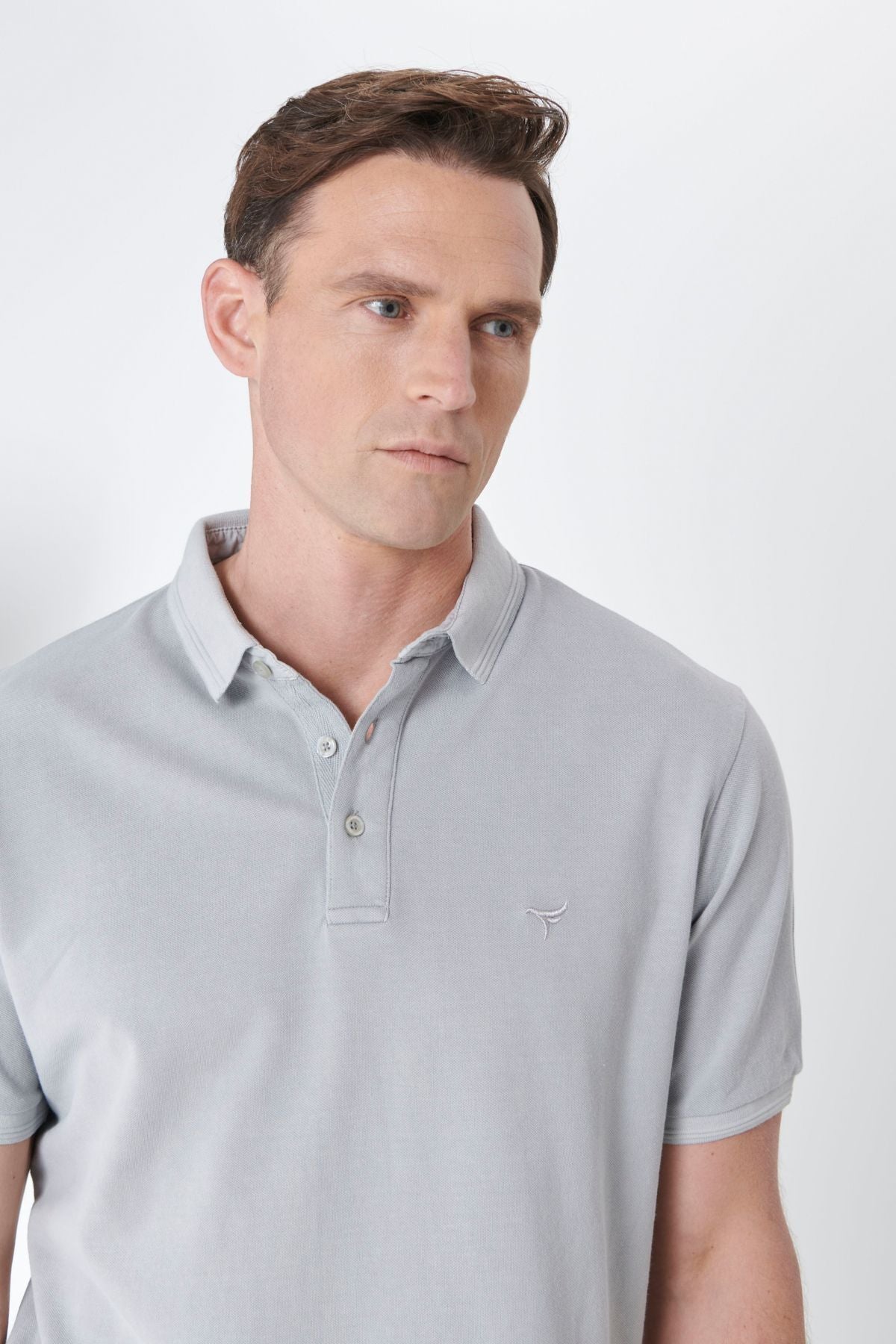 Men's gray slim fit narrow cut polo collar 100 %cotton patterned T -shirt