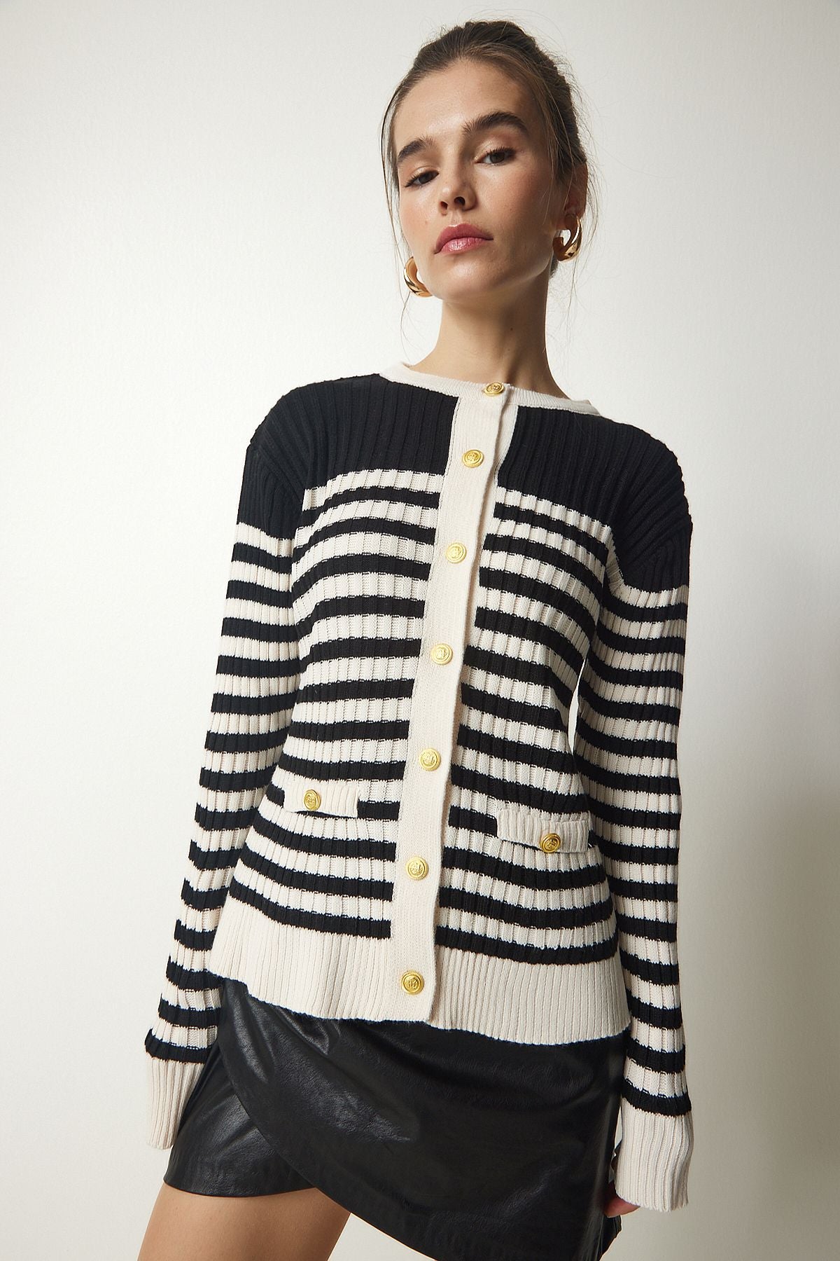 Female black cream metal button detailed knitwear cardigan BP00150